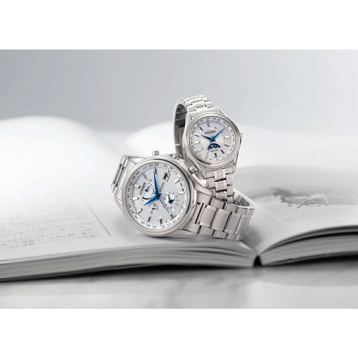 シチズン エクシード CITIZEN EXCEED エコドライブ 電波時計 45周年記念 ペアモデル メンズ 腕時計 AT9130-69W
