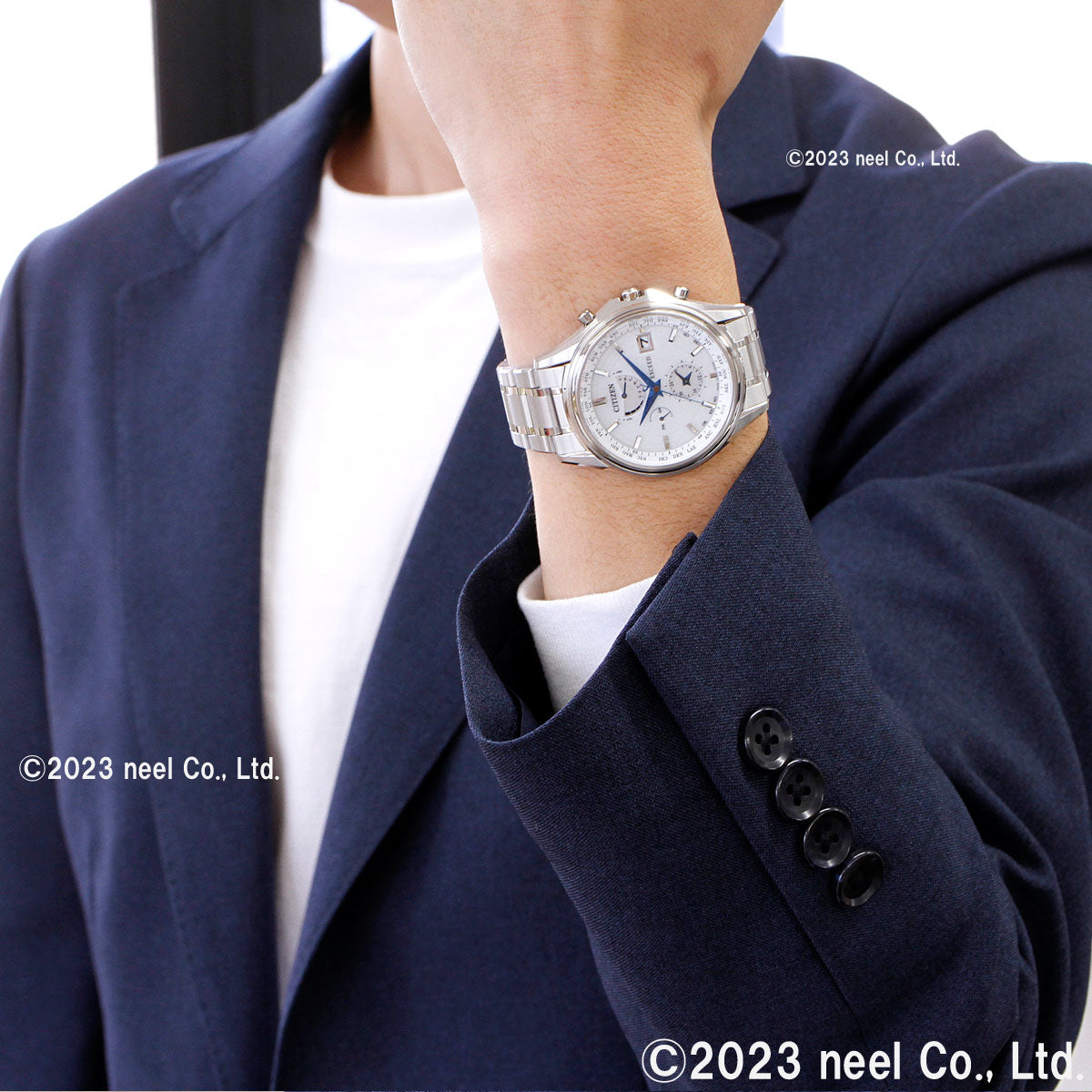 シチズン エクシード CITIZEN EXCEED エコドライブ 電波時計 45周年記念 ペアモデル メンズ 腕時計 AT9130-69W