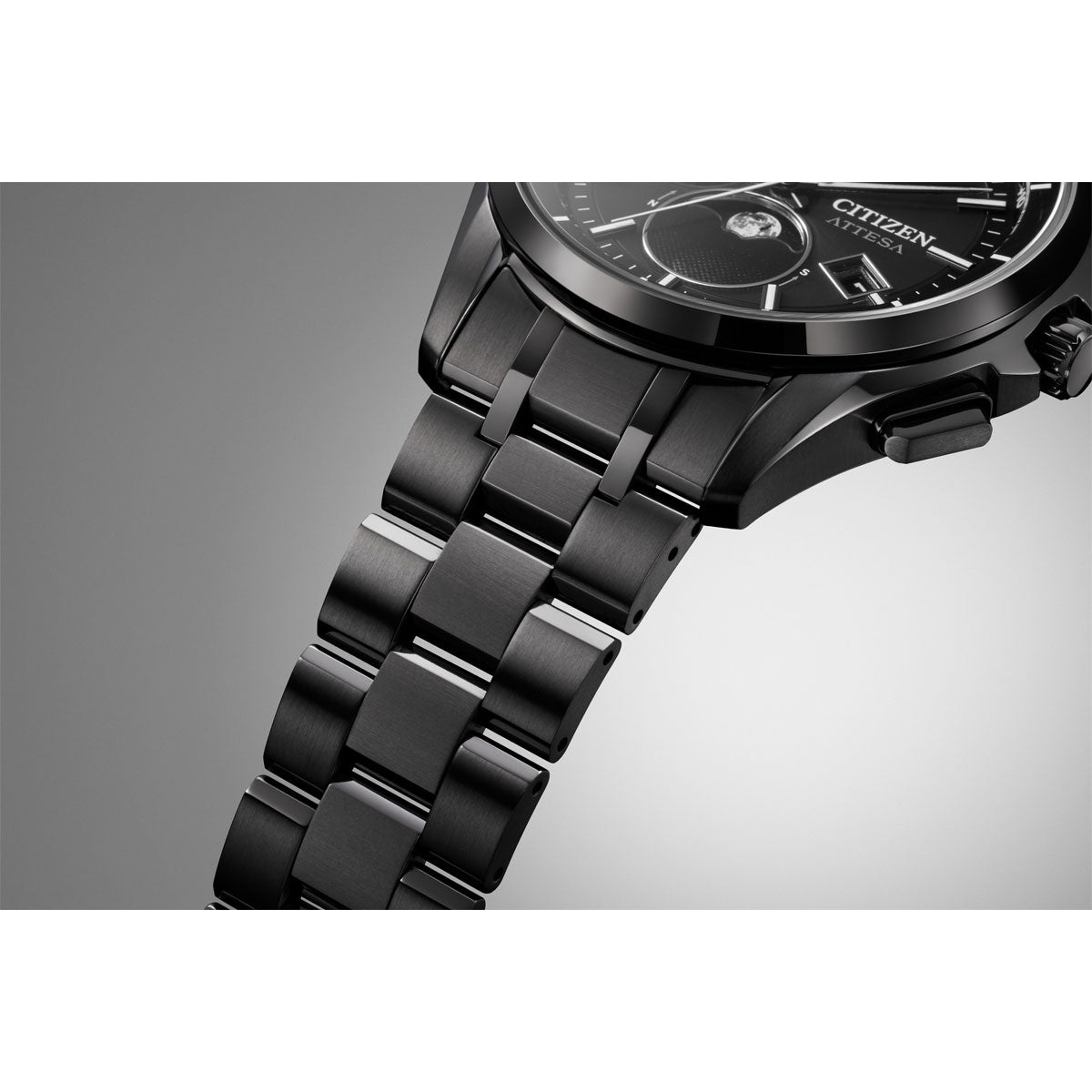 シチズン アテッサ CITIZEN ATTESA エコドライブ 電波時計 腕時計 ダイレクトフライト ムーンフェイズ BY1006-62E 月齢自動計算機能 ルナプログラム 搭載 Black Titanium