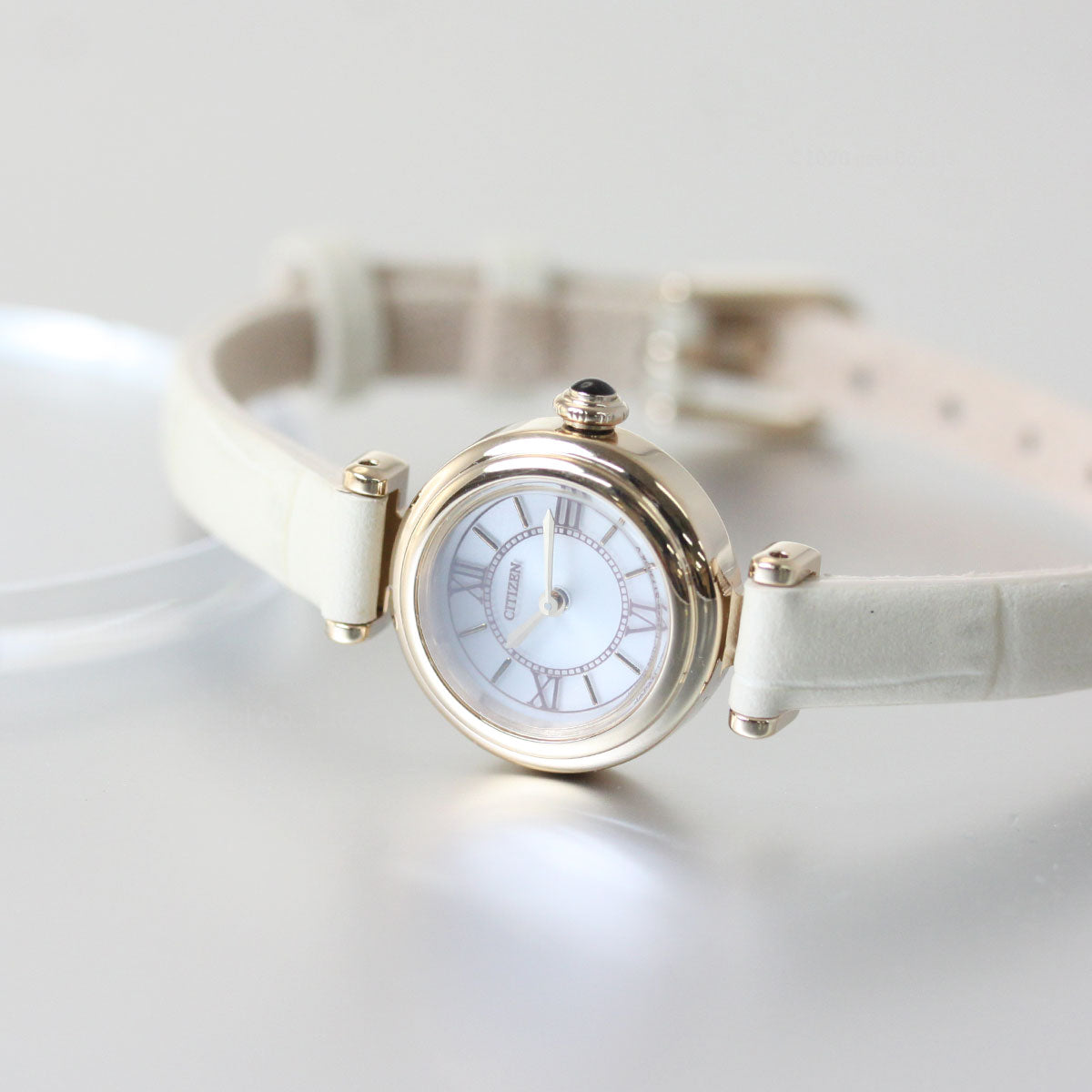 シチズン キー CITIZEN Kii: エコドライブ ラウンドモデル 腕時計 レディース EG7082-07A