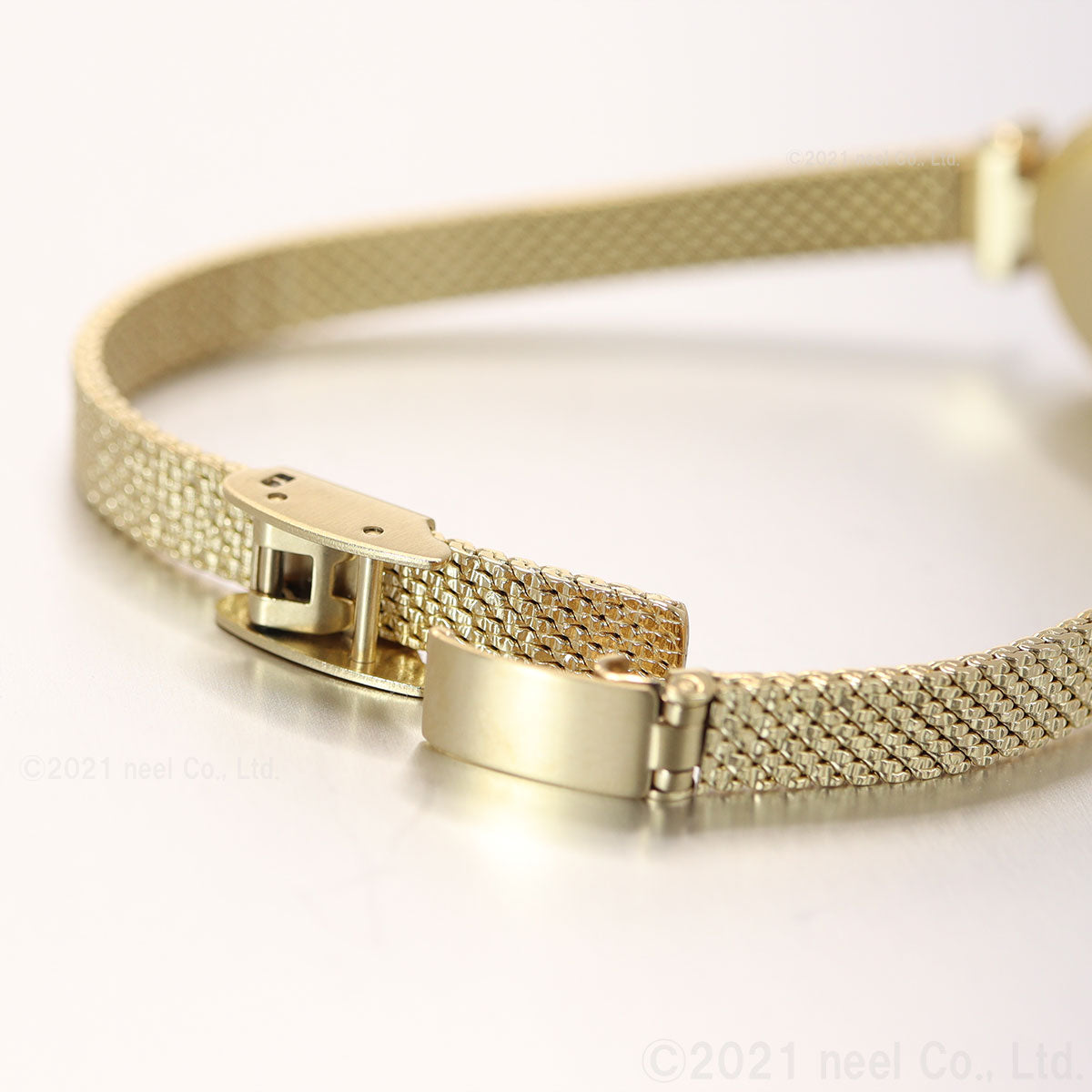 シチズン キー CITIZEN Kii: エコドライブ ラウンドメッシュ 腕時計 レディース EG7083-55A