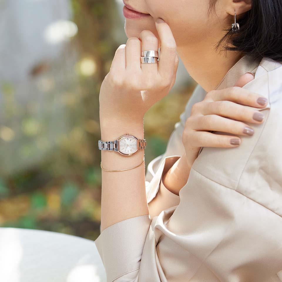 シチズン クロスシー CITIZEN xC エコドライブ 電波時計 ハッピーフライト ベーシックコレクション CITIZEN basic collection 腕時計 レディース ES9364-57W