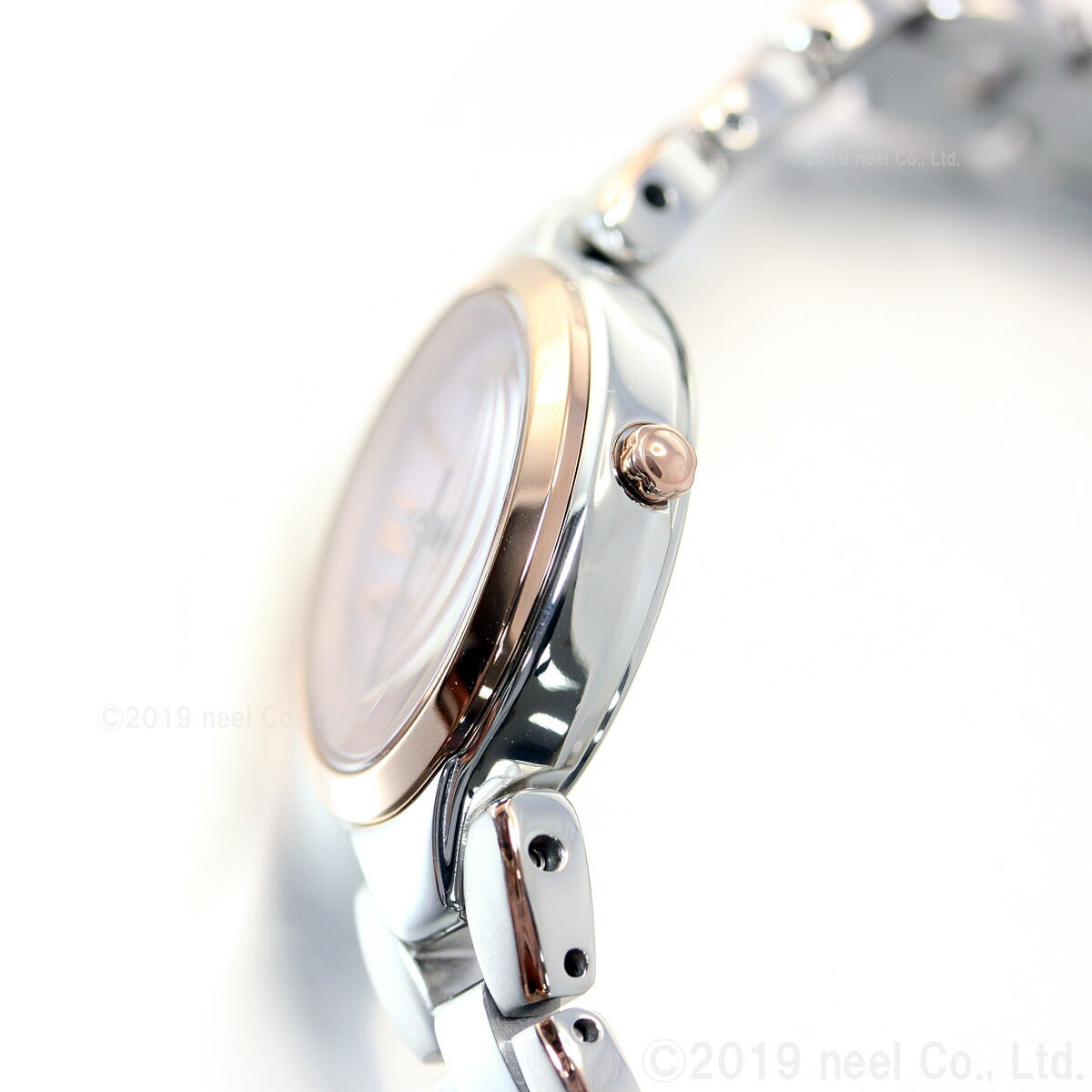 シチズン エクシード CITIZEN EXCEED エコドライブ ソーラー 腕時計 レディース チタンブレスオーバル EX2044-54W【シチズン エクシード】【正規品】【送料無料】