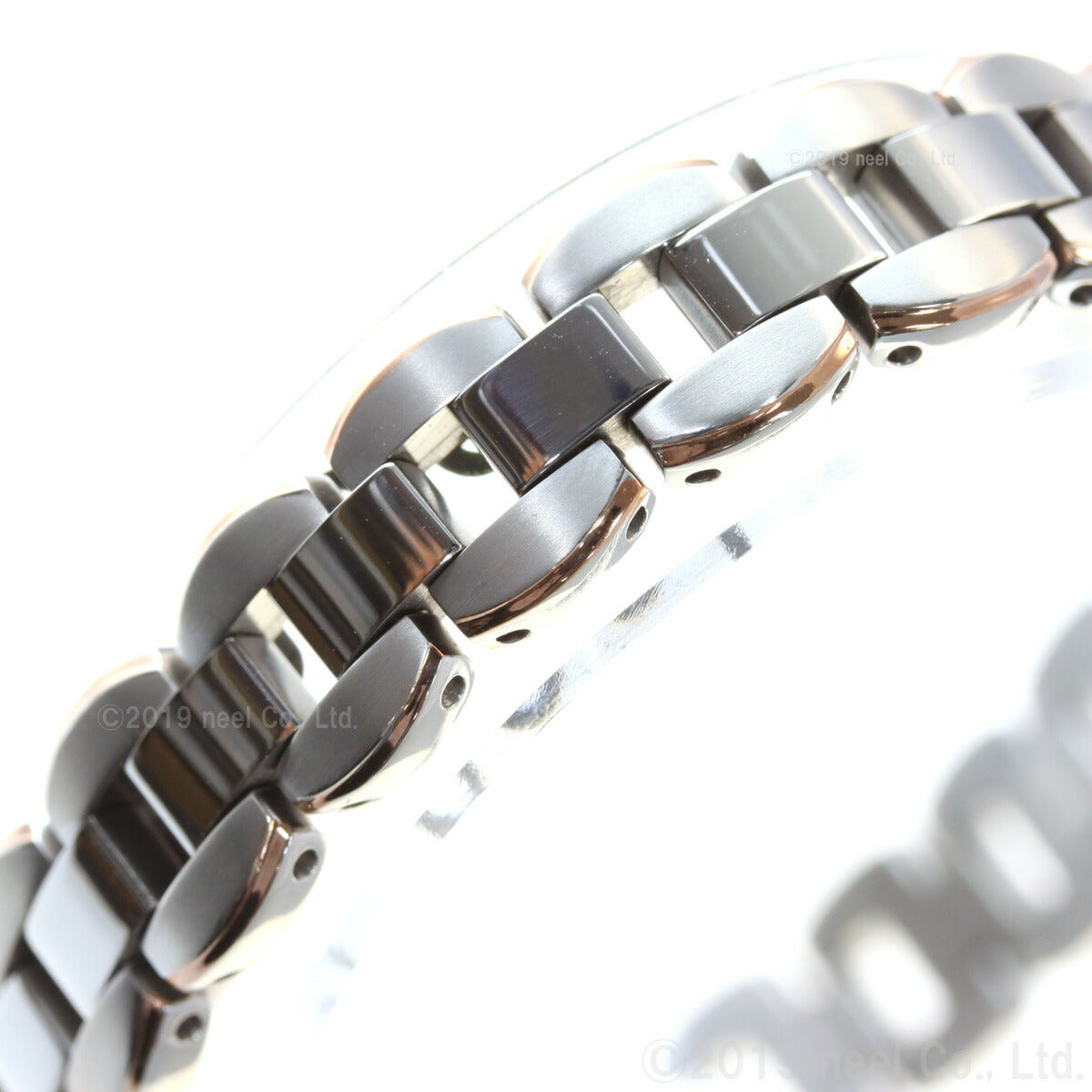 シチズン エクシード CITIZEN EXCEED エコドライブ ソーラー 腕時計 レディース チタンブレスオーバル EX2044-54W【シチズン エクシード】【正規品】【送料無料】