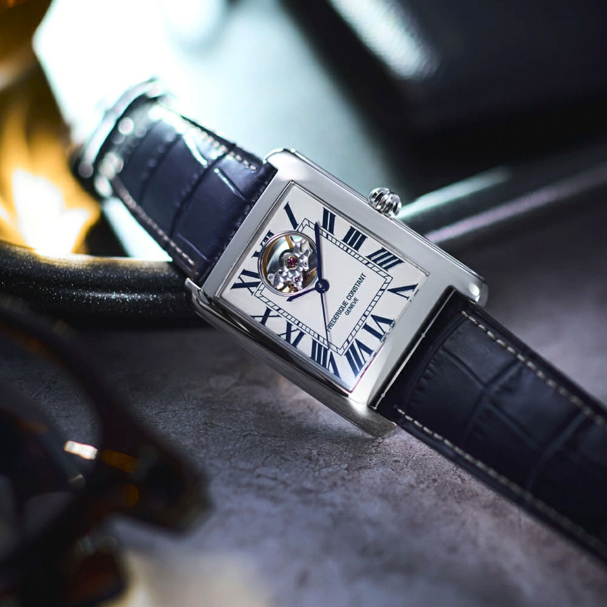 フレデリック・コンスタント FREDERIQUE CONSTANT FC-310WN4C6 クラシック カレ ハートビート 自動巻 日本限定 腕時計 正規品 フレデリックコンスタント【60回分割手数料無料!】