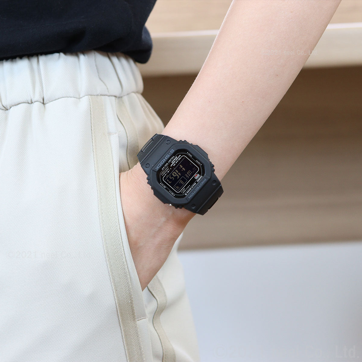 G-SHOCK Gショック GW-M5610UBC-1JF 電波 ソーラー 電波時計 5600 ブラック デジタル メンズ 腕時計 カシオ CASIO タフソーラー