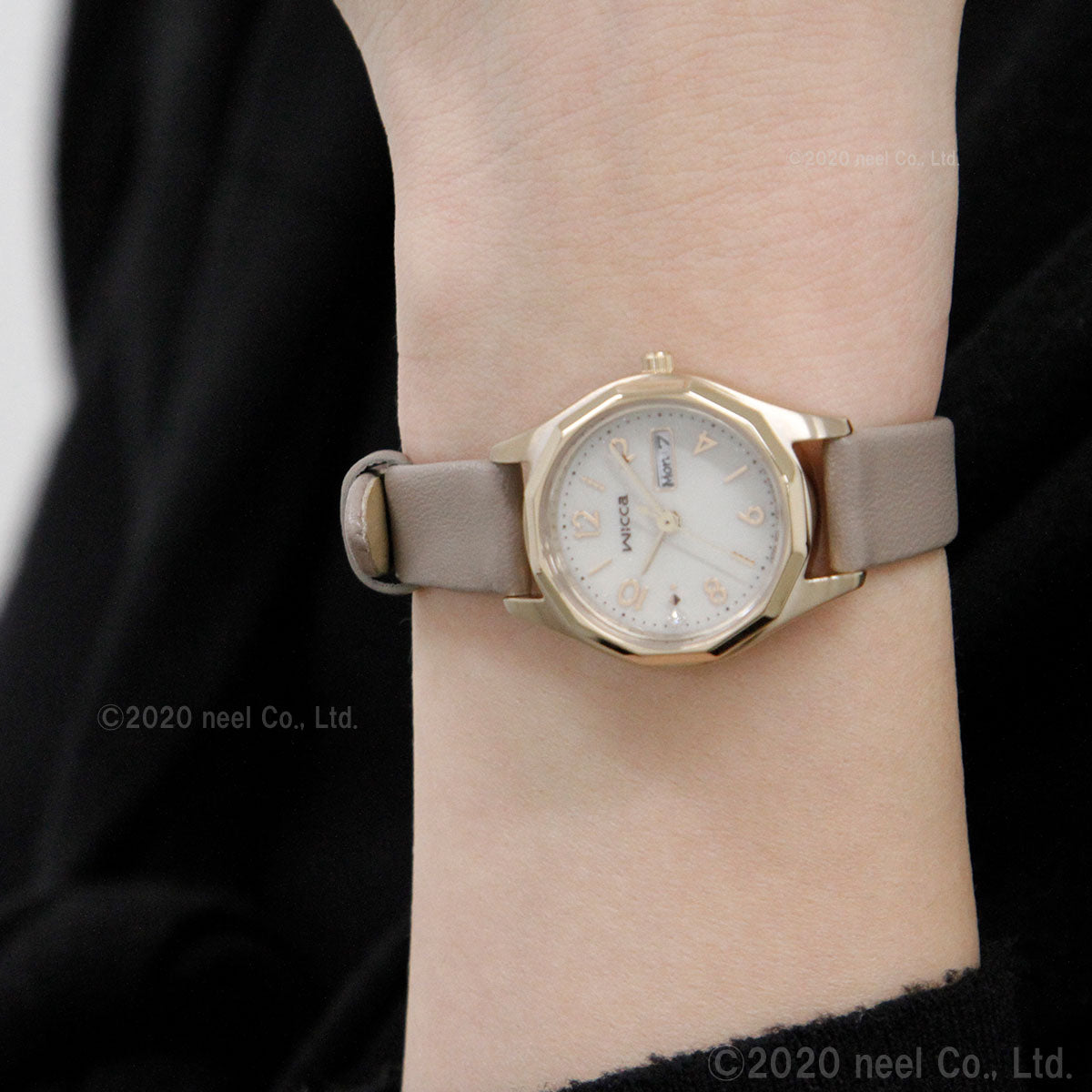 シチズン ウィッカ CITIZEN wicca ソーラーテック 腕時計 レディース デイ&デイト KH3-525-90