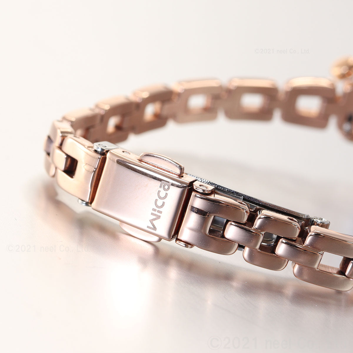 シチズン ウィッカ CITIZEN wicca ソーラーテック 電波時計 ブレスライン 腕時計 レディース KL0-561-17