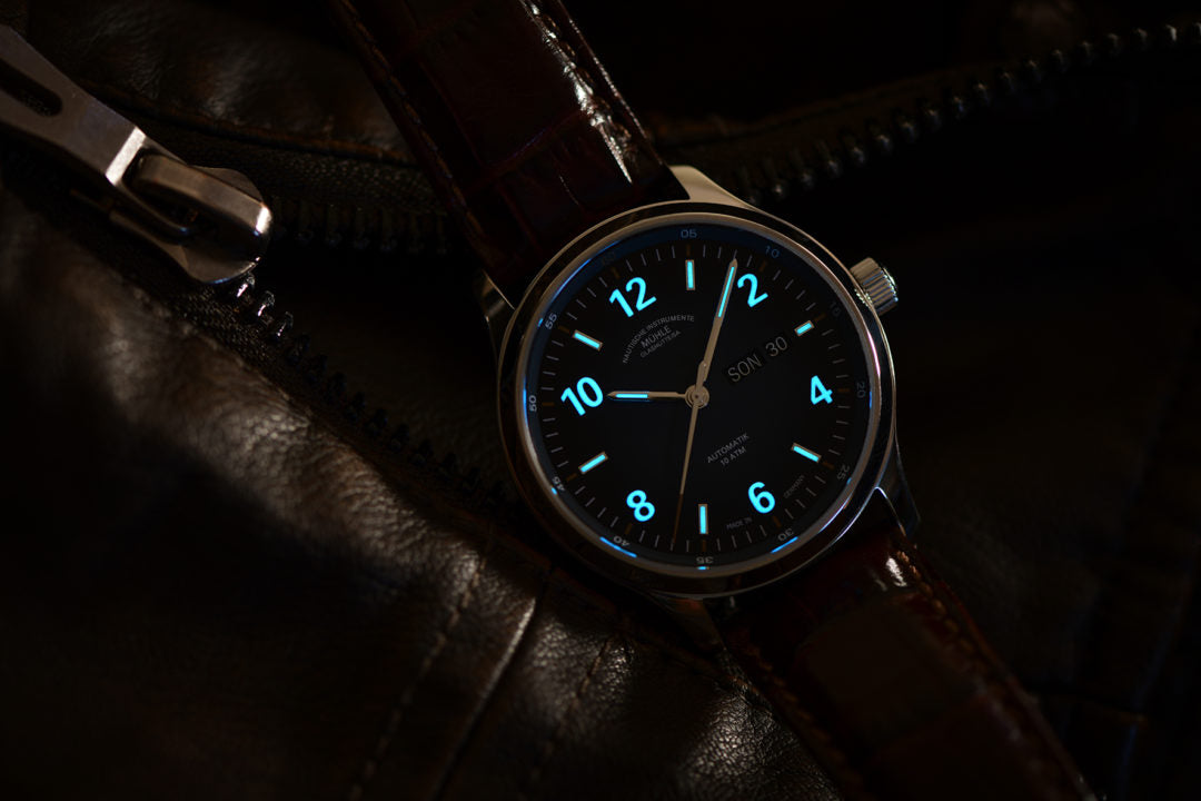 ミューレ・グラスヒュッテ Muhle Glashutte Lunova Tag/Datum 42.3mm 自動巻き メンズ 腕時計 M1-43-26-LB ドイツ製【正規品】【60回分割手数料無料!】