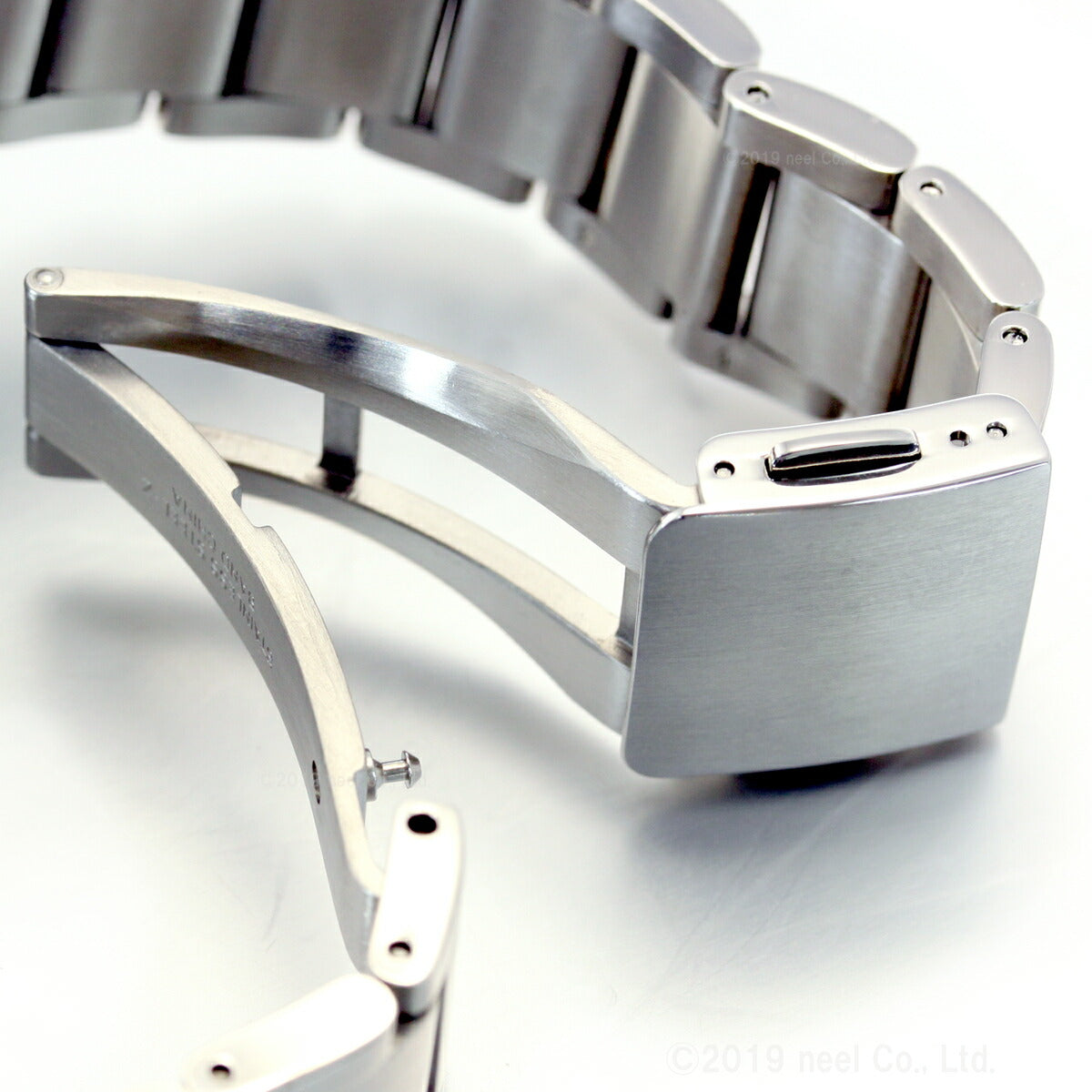 イッセイミヤケ ISSEY MIYAKE 腕時計 メンズ C シー 岩崎一郎デザイン クロノグラフ NYAD001