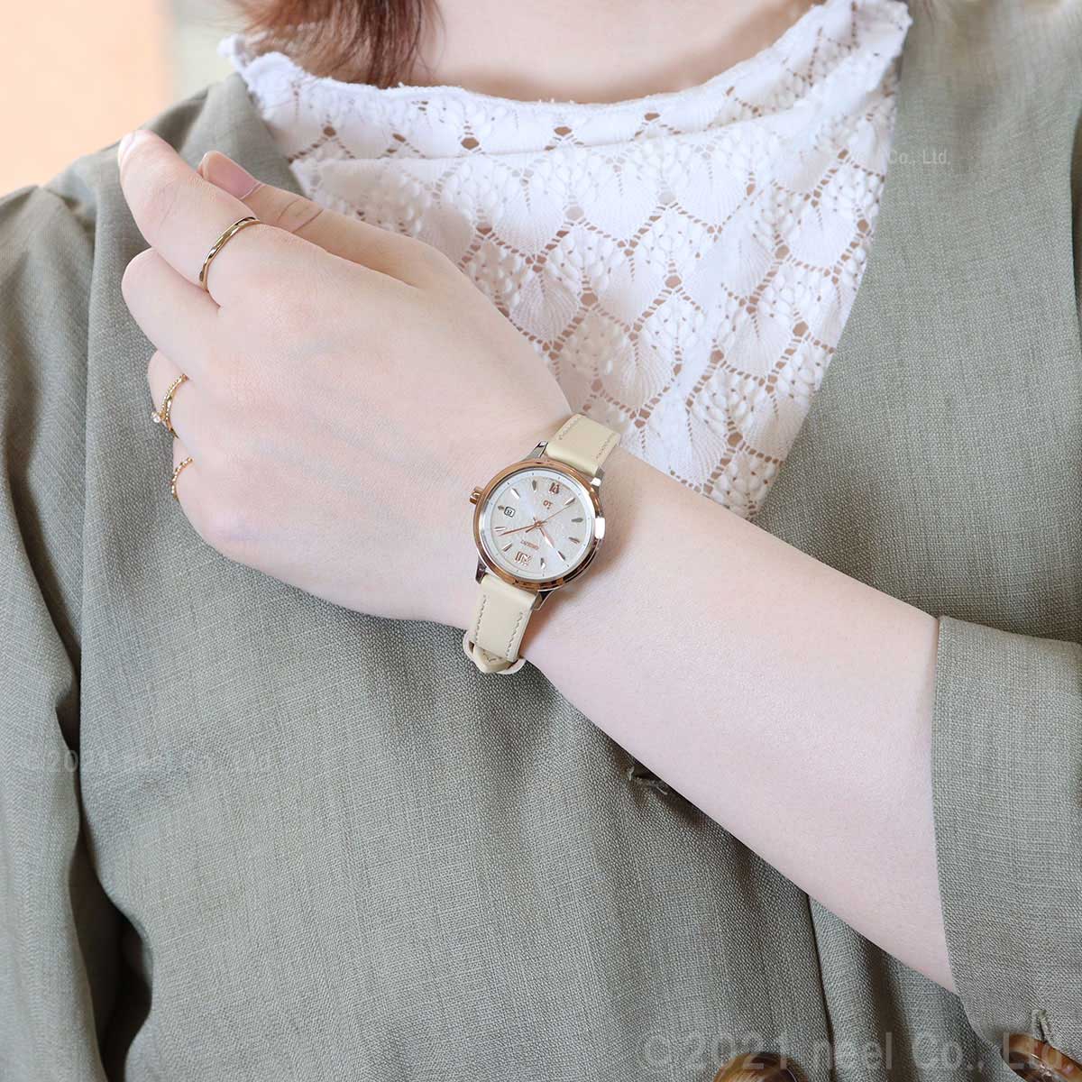 オリエント イオ ORIENT iO ソーラー 腕時計 レディース ナチュラル&プレーン NATURAL&PLAIN RN-WG0421S