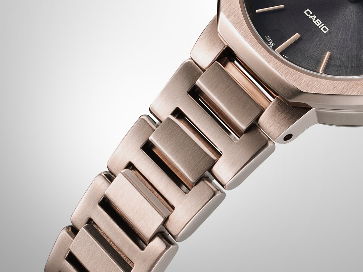 カシオ シーン CASIO SHEEN ソーラー 腕時計 レディース Solar Sapphire SHS-4529CG-1AJF ピーチゴールド