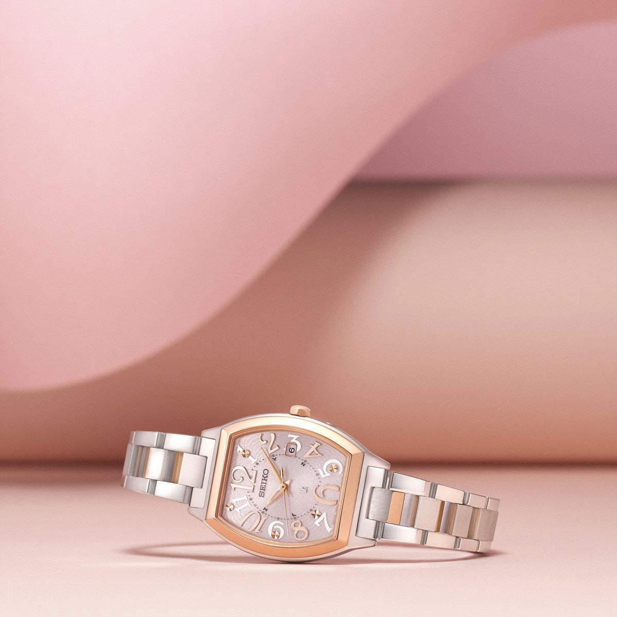 セイコー ルキア SEIKO LUKIA 電波 ソーラー SSVW214 腕時計 レディース Standard Collection トノー型