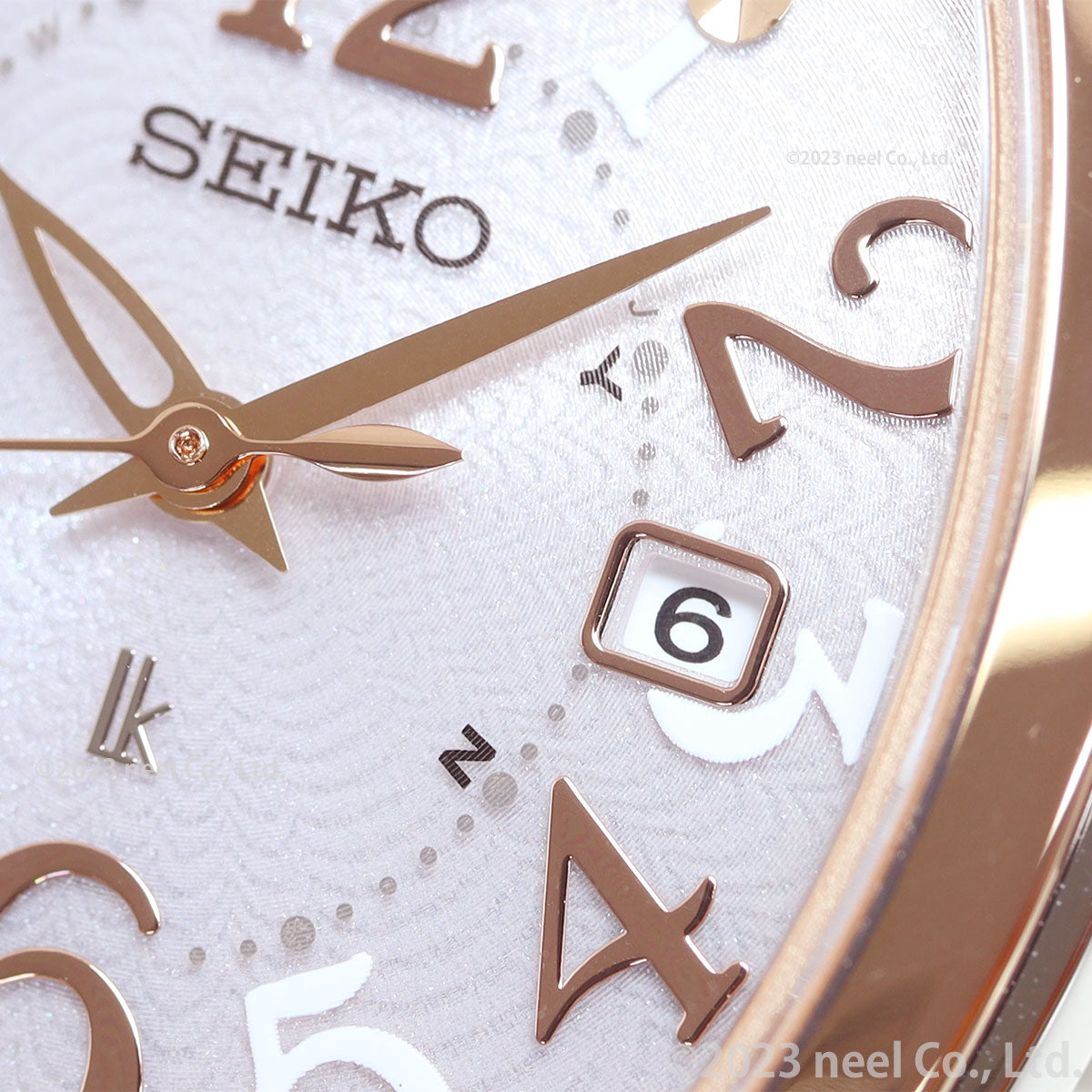 セイコー ルキア SEIKO LUKIA 電波 ソーラー SSVW214 腕時計 レディース Standard Collection トノー型