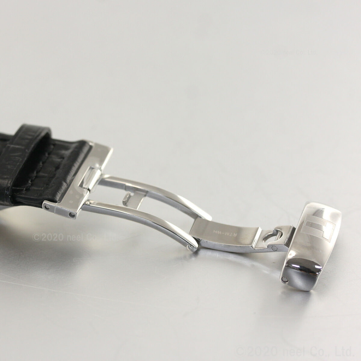 ティソ TISSOT 腕時計 メンズ ル・ロックル パワーマティック 80 LE LOCLE POWERMATIC 80 自動巻き T006.407.16.033.00【60回分割手数料無料!】