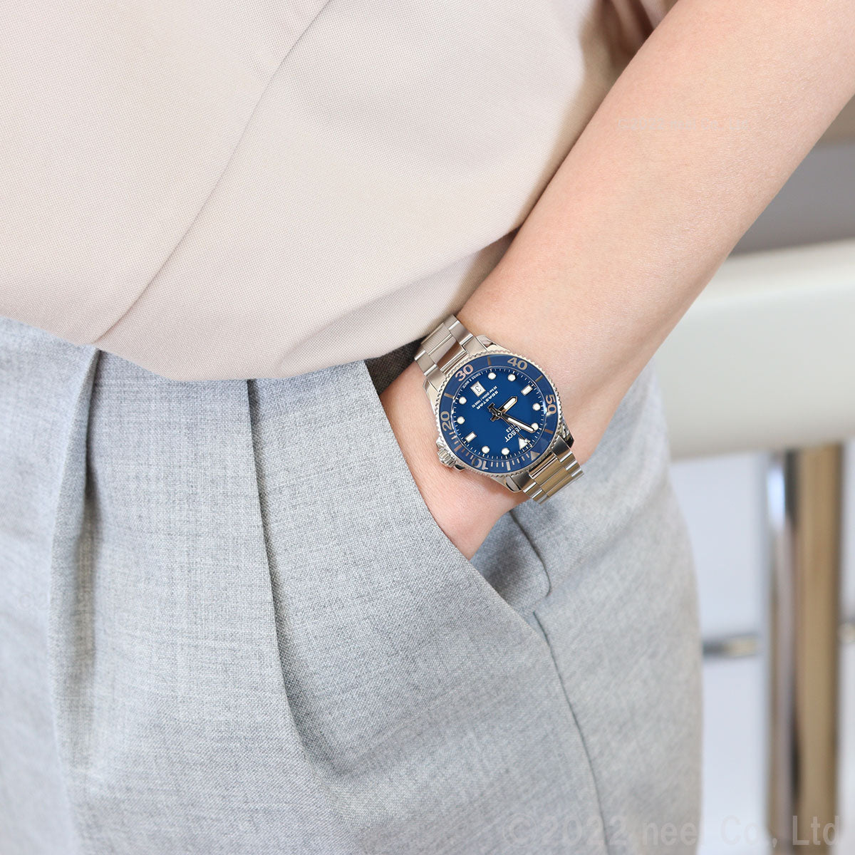 ティソ TISSOT 腕時計 メンズ レディース シースター 1000 クオーツ 36mm SEASTAR 1000 QUARTZ T120.210.11.041.00