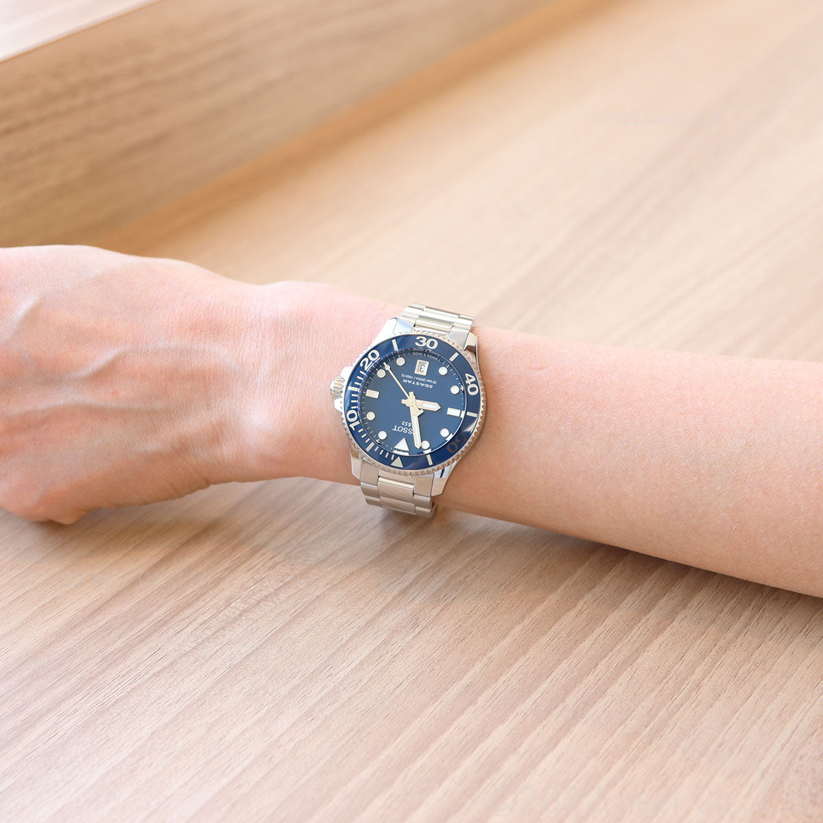 ティソ TISSOT 腕時計 メンズ レディース シースター 1000 クオーツ 36mm SEASTAR 1000 QUARTZ T120.210.11.041.00