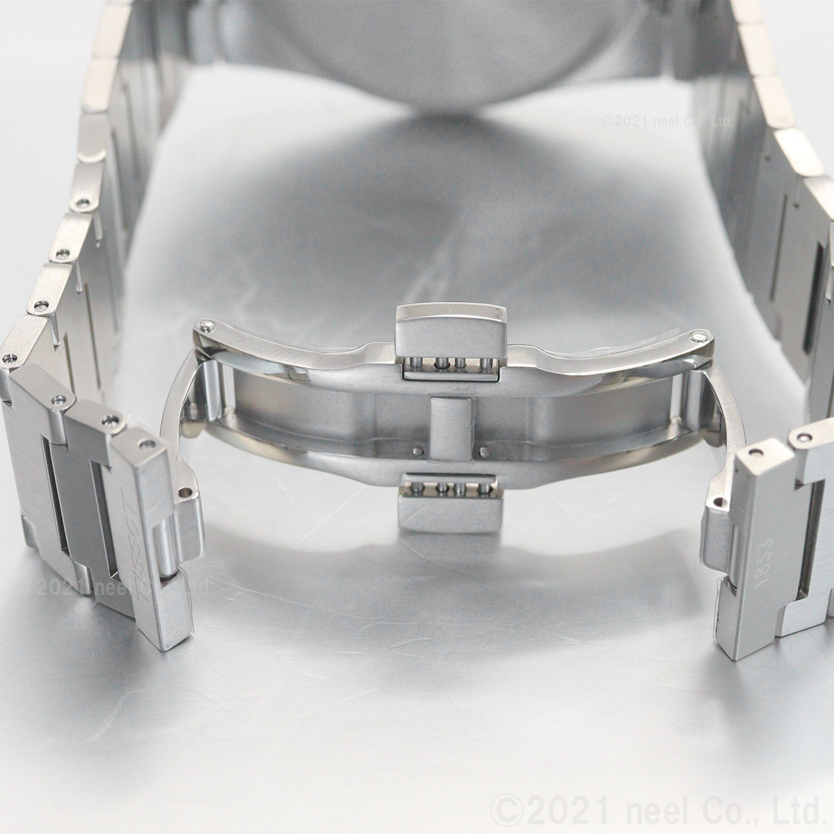 ティソ TISSOT 腕時計 メンズ PRX ピーアールエックス T137.410.11.051.00