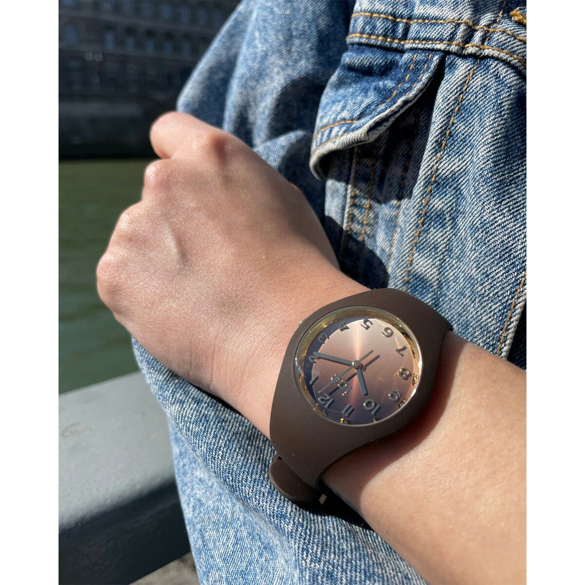 アイスウォッチ ICE-WATCH 腕時計 レディース アイスサンセット2025 ICE sunset 2025 スモール＋ ダークチョコレート 024986【2025 新作】