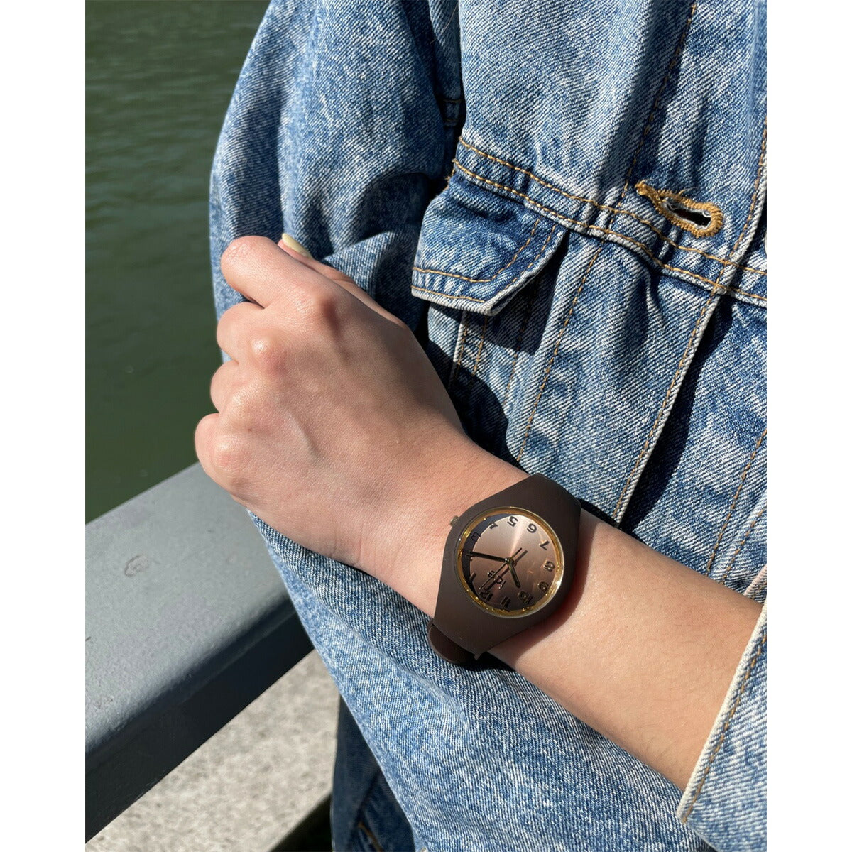 アイスウォッチ ICE-WATCH 腕時計 レディース アイスサンセット2025 ICE sunset 2025 スモール＋ ダークチョコレート 024986【2025 新作】