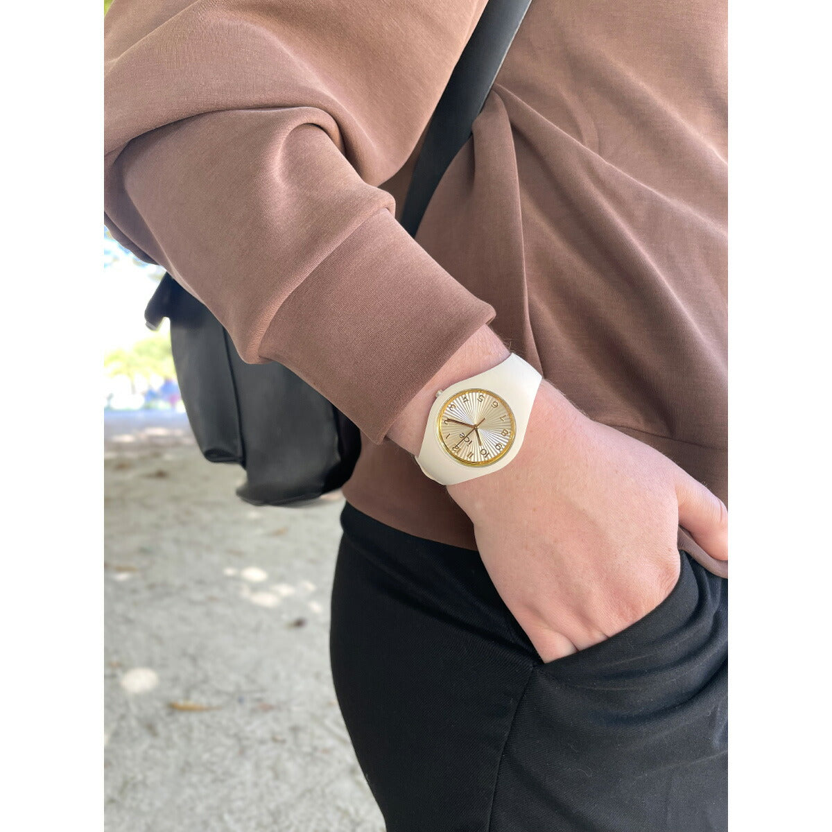 アイスウォッチ ICE-WATCH 腕時計 メンズ レディース アイスシャンパーニュ ICE champagne アーモンドスキン スモール＋ 025251