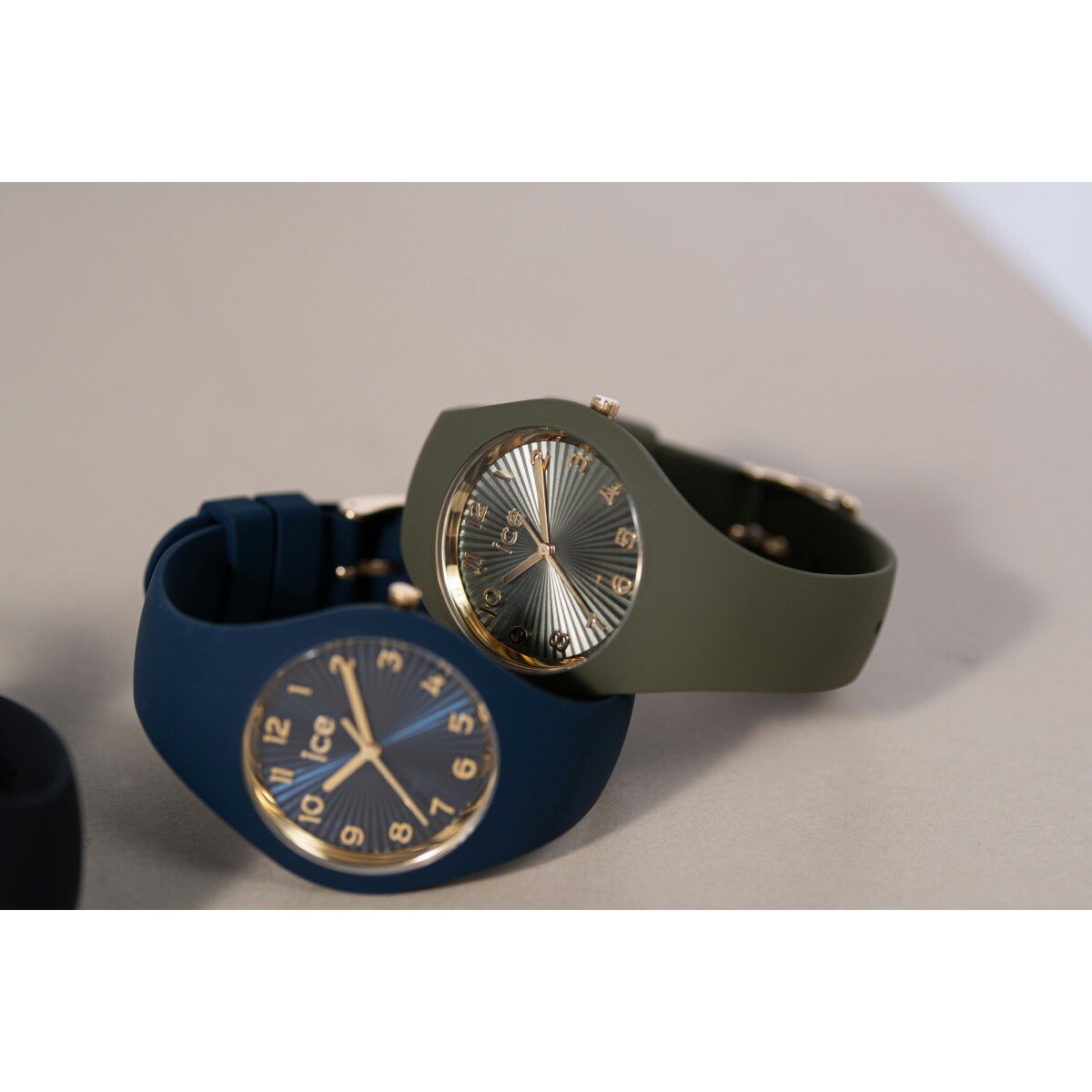 アイスウォッチ ICE-WATCH 腕時計 メンズ レディース アイスシャンパーニュ ICE champagne ネイビーブルー スモール＋ 025256