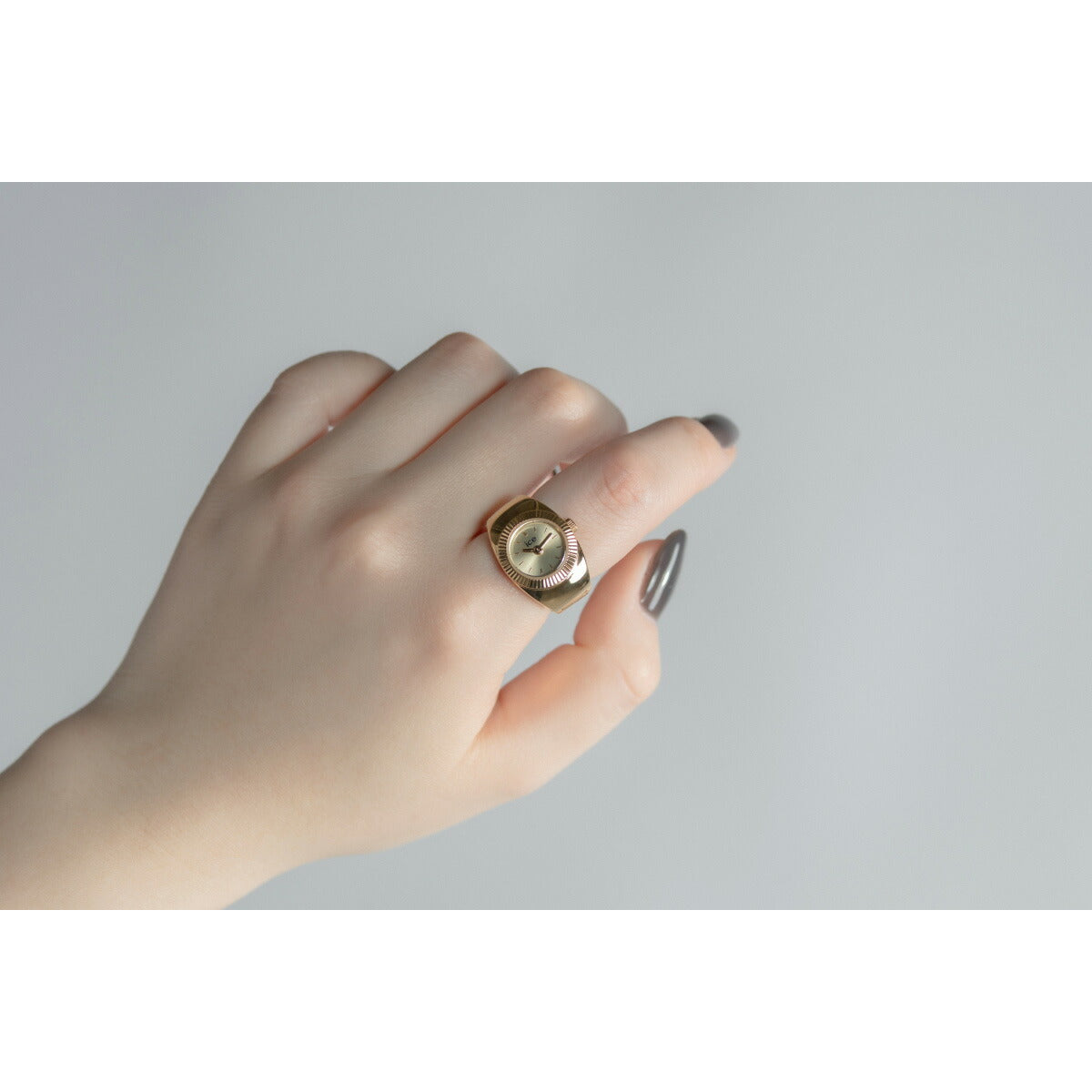 アイスウォッチ ICE-Watch リングウォッチ ウォッチリング 時計 指輪 シュシュ CHOUCHOU ゴールド 025516【2026 新作】