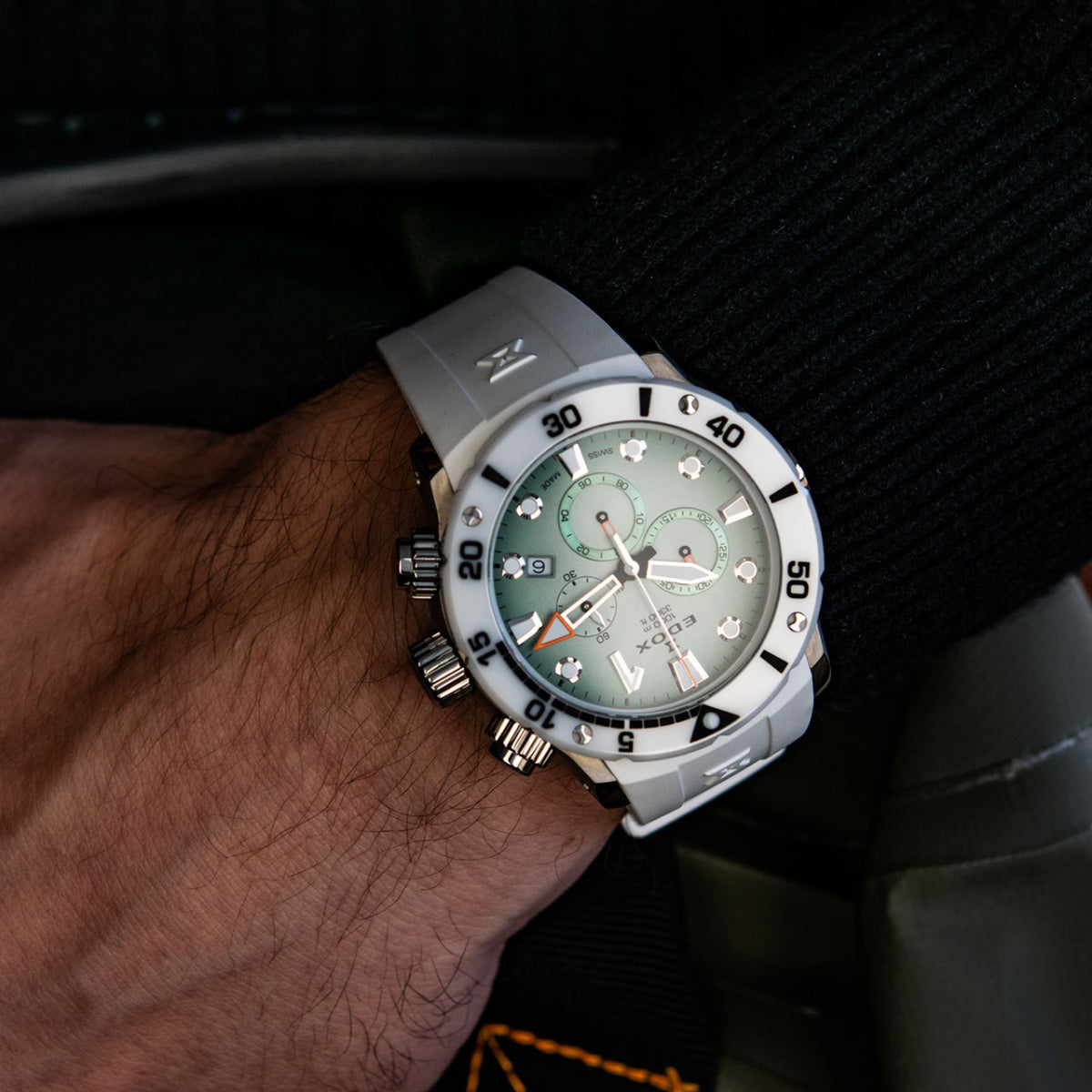 エドックス EDOX クロノオフショア1 クロノグラフ 腕時計 メンズ 10242-TINBN-VIDNO CHRONOFFSHORE-1【60回分割手数料無料！】