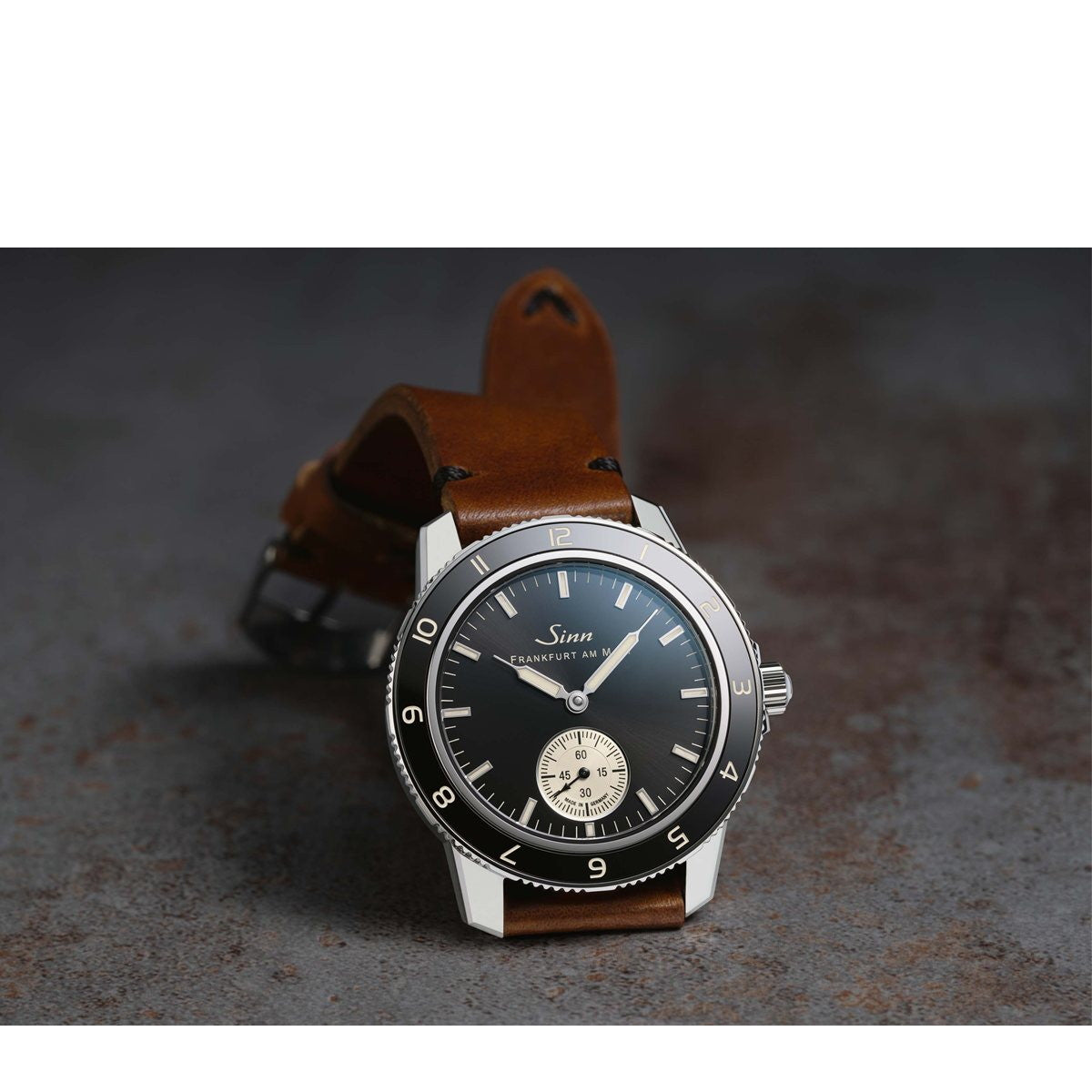 Sinn ジン 104 Classic 12 自動巻き 腕時計 メンズ Pilot Watches パイロットウォッチ ヴィンテージカウレザー ブラウン ドイツ製