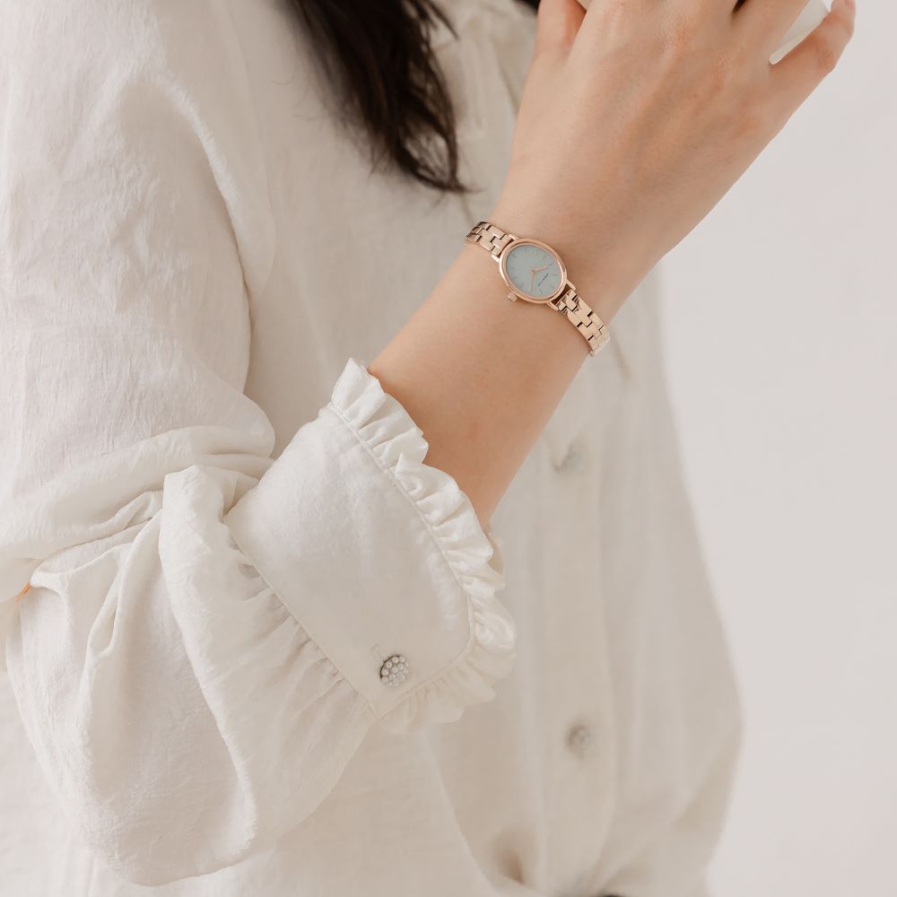 ベーリング BERING 腕時計 レディース クラシック オーバルリンク ローズゴールド Ladies Unisex Classic Oval Link 11020-760【2025 新作】