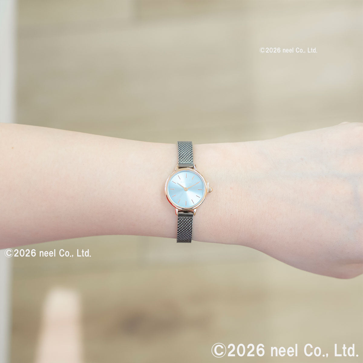 ベーリング BERING 腕時計 レディース クラシック ミニ アイスブルー Classic Mini Ice Blue Collection 11022-368【2026 新作】