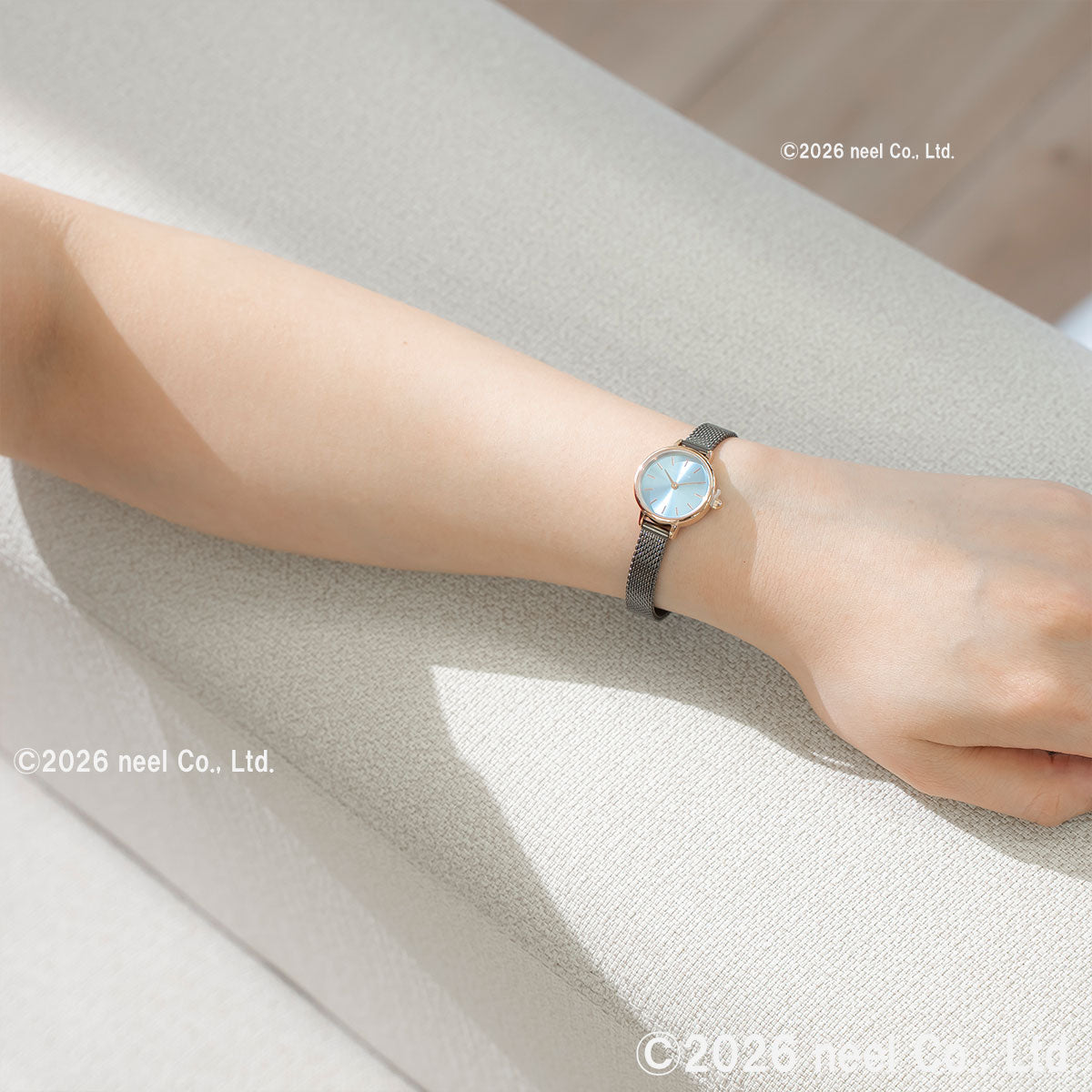 ベーリング BERING 腕時計 レディース クラシック ミニ アイスブルー Classic Mini Ice Blue Collection 11022-368【2026 新作】