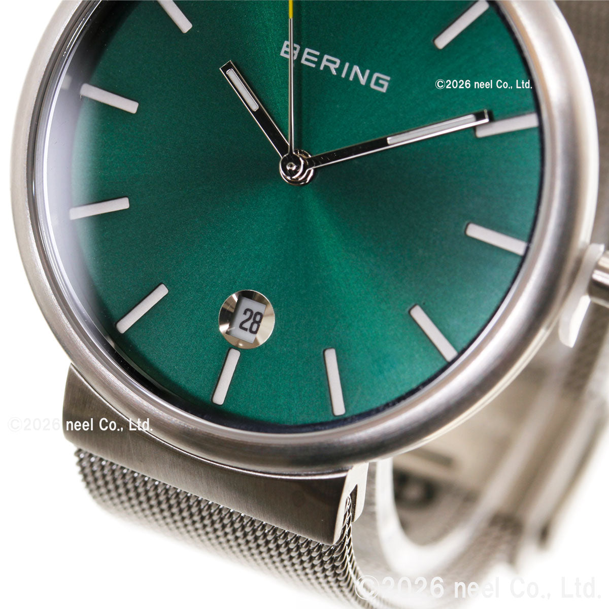 ベーリング BERING 腕時計 クラシック スカンジナビアン カービングメッシュ グリーン Unisex Classic Curving Mesh Green 11035-008