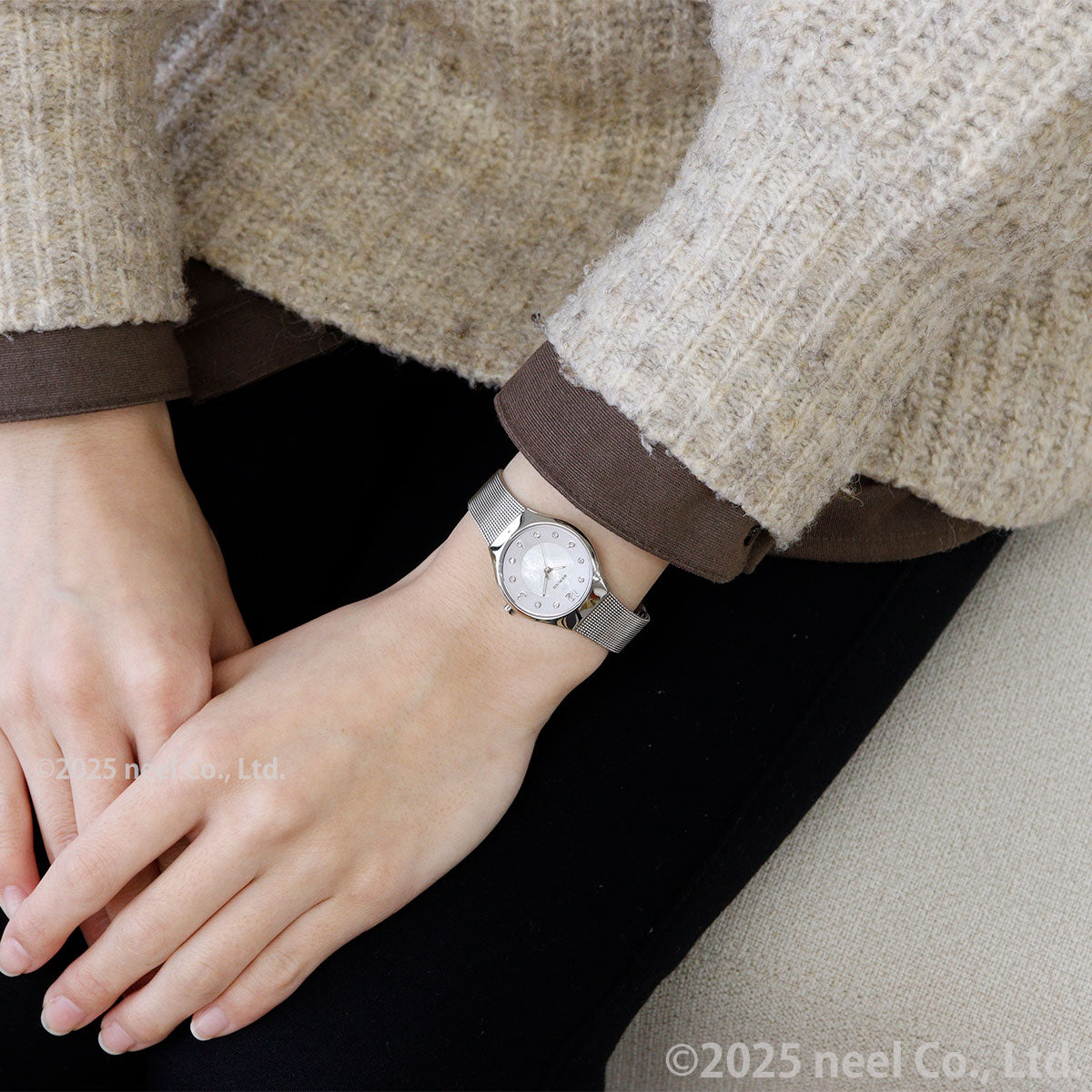 ベーリング BERING 腕時計 レディース クラシック スカンジナビアン カービングメッシュ Classic Scandinavian Curving Mesh 11427-004-J