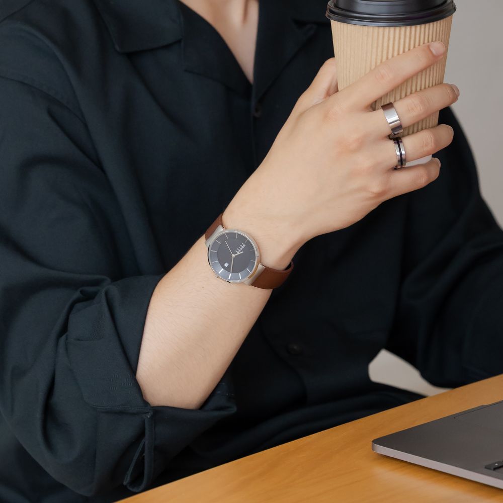 ベーリング BERING 腕時計 メンズ レディース ペア スカンジナビアン ソーラー ネイビーブルー Unisex Scandinavian Solar Navy Blue 14639-507【2025 新作】