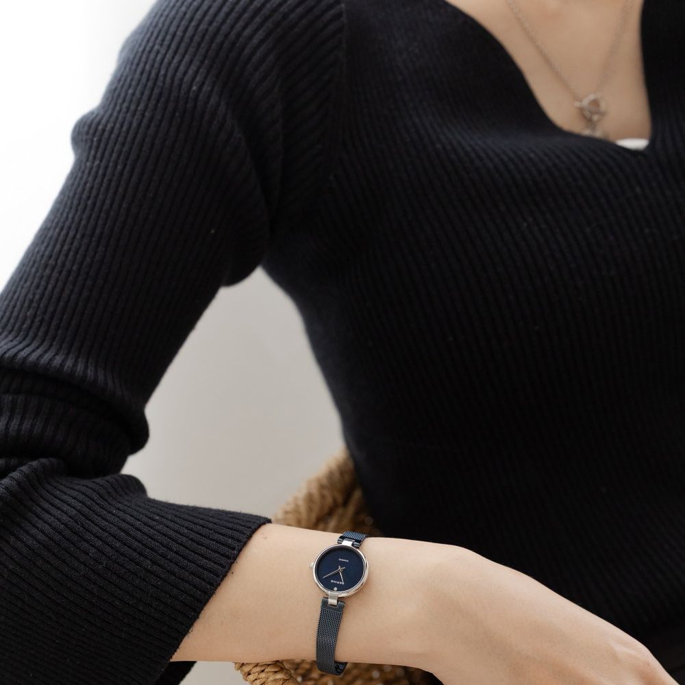 ベーリング BERING 腕時計 レディース クラシック ダイヤモンド ブルー Ladies Watch Classic Diamond Blue 17724-307【2026 新作】