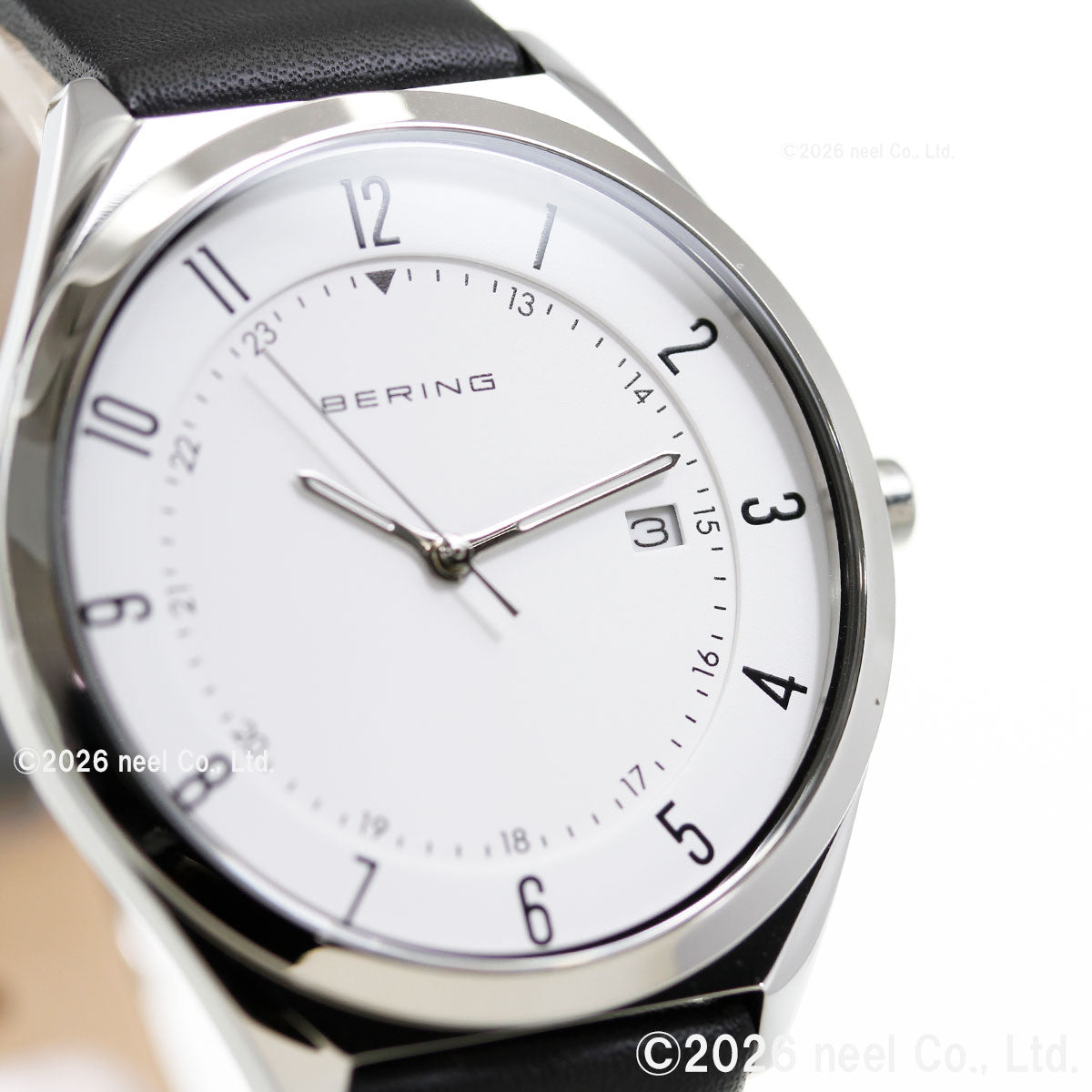 ベーリング BERING 腕時計 メンズ レディース ウルトラスリム レザーベルト ホワイト×ブラック Mens Unisex Ultra Slim 18738-404【2026 新作】