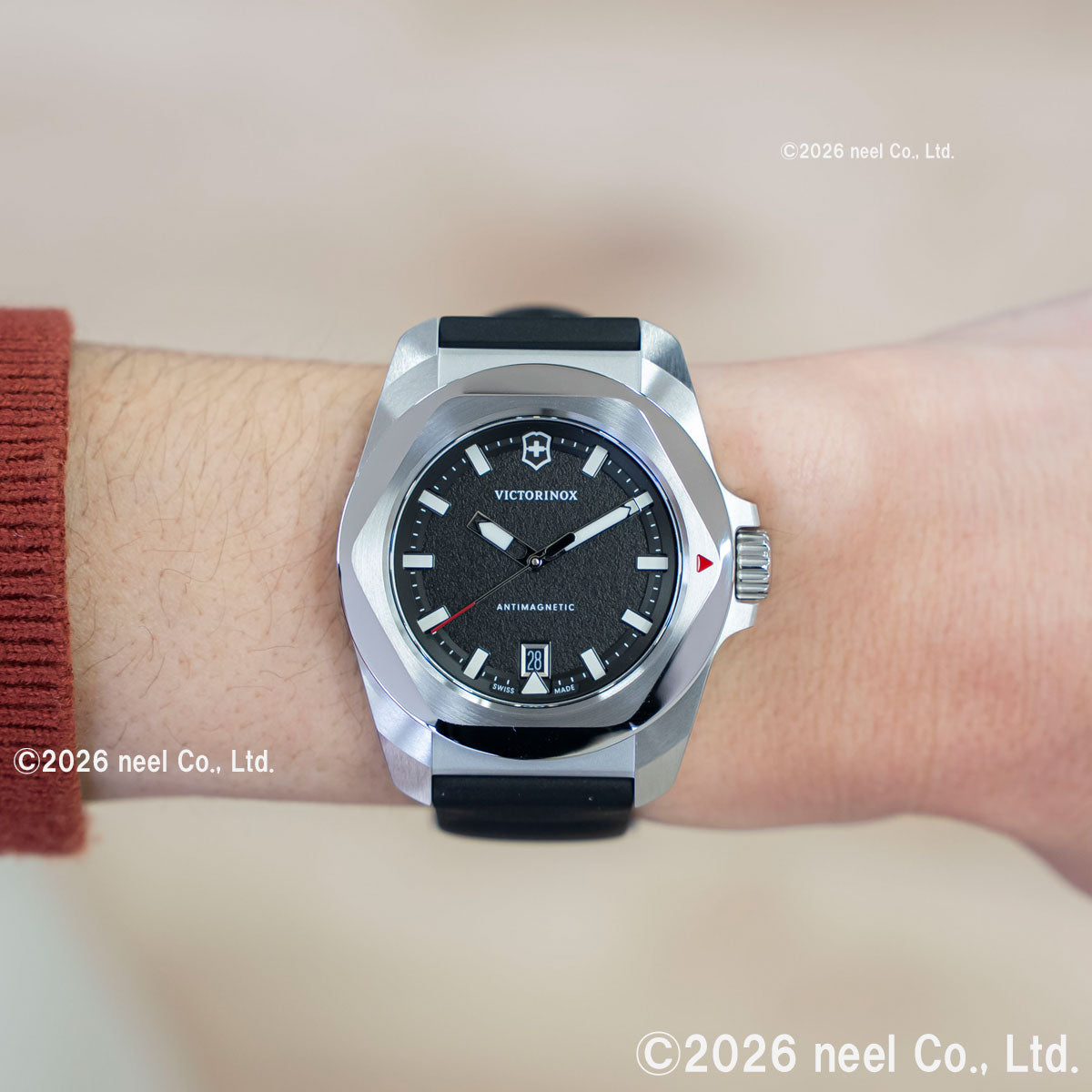 ビクトリノックス VICTORINOX イノックス クォーツ I.N.O.X. Quartz 腕時計 メンズ 242028