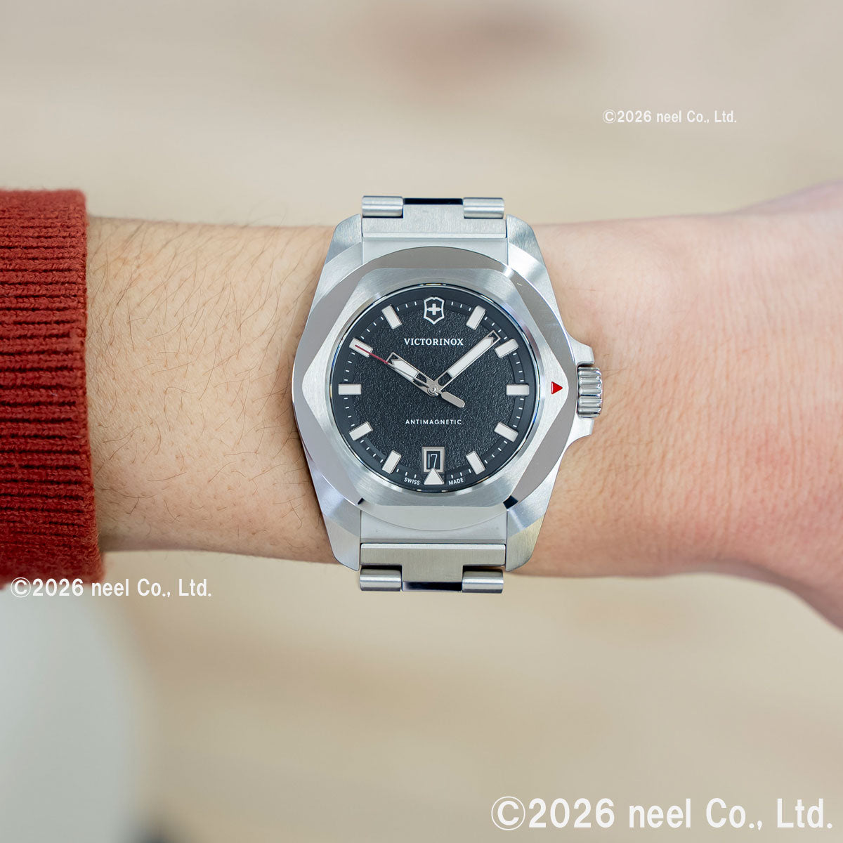 ビクトリノックス VICTORINOX イノックス クォーツ I.N.O.X. Quartz 腕時計 メンズ 242030