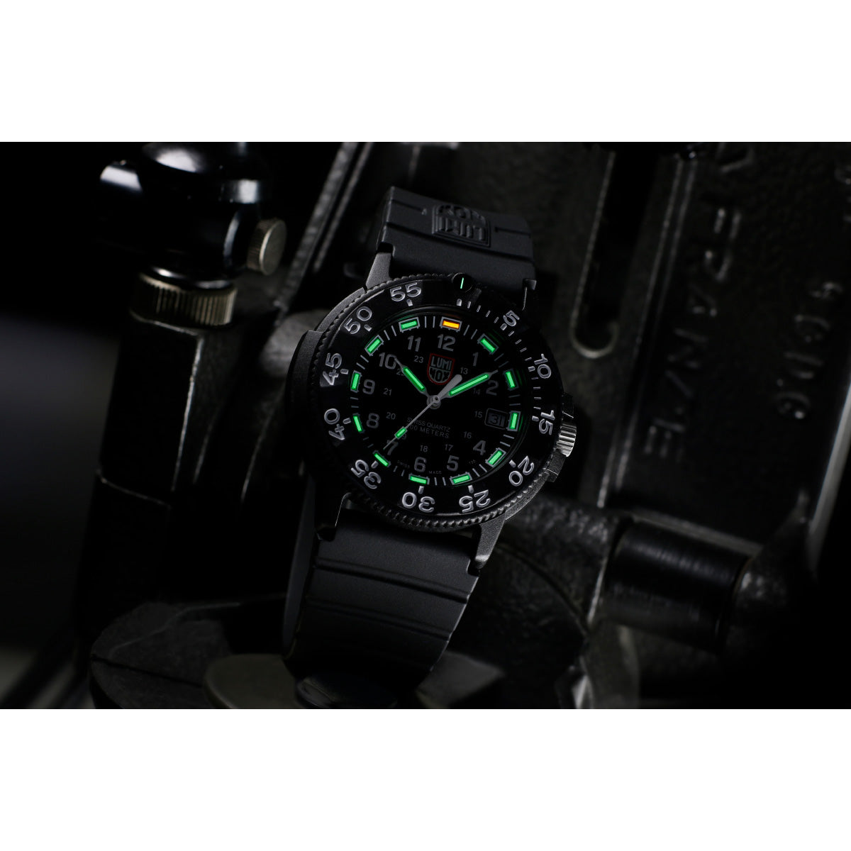 ルミノックス LUMINOX SEA SERIES ORIGINAL NAVY SEAL 3000 SERIES 腕時計 メンズ ダイビングウォッチ 3001MIL【60回分割手数料無料！】