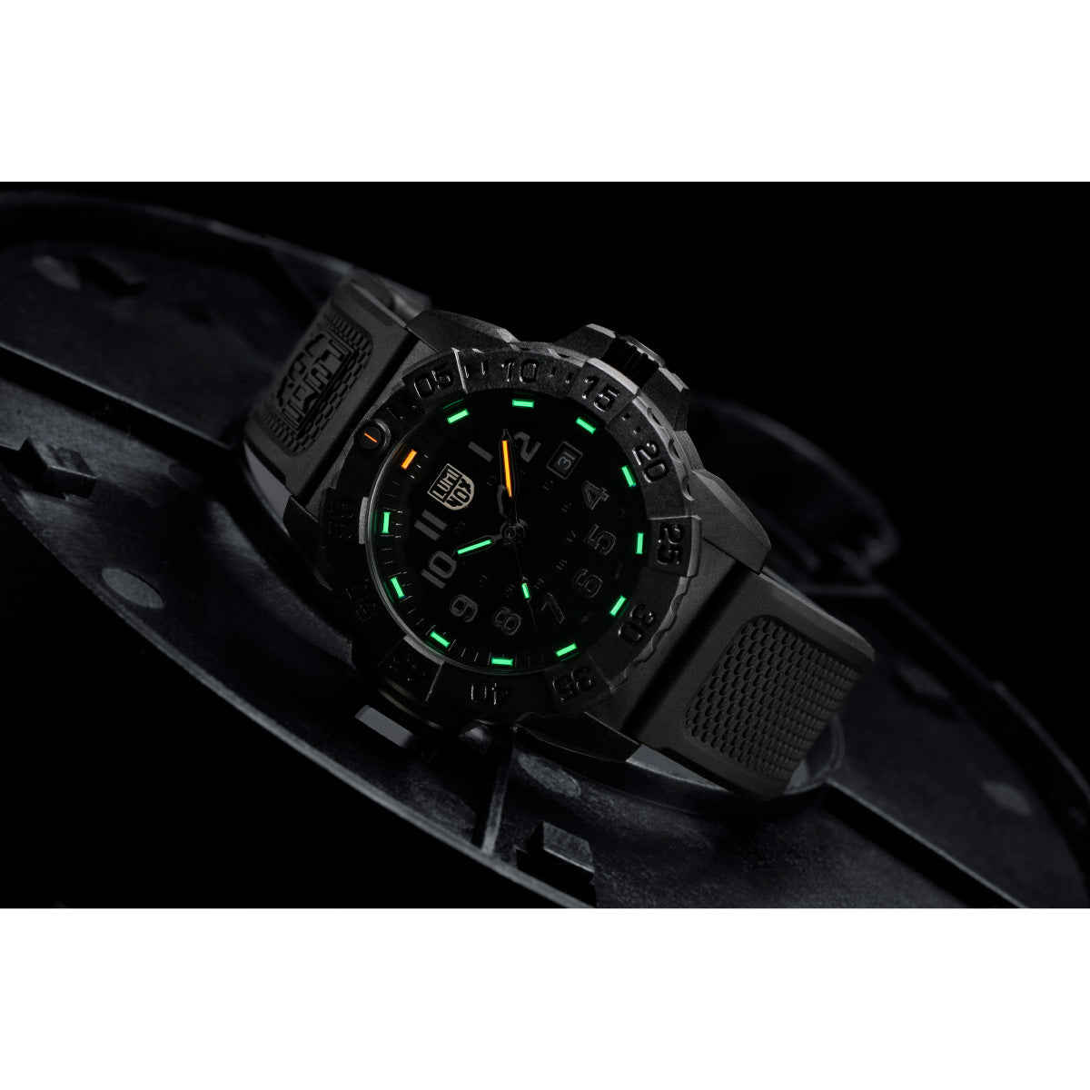 ルミノックス LUMINOX SEA SERIES NAVY SEAL 3500 SERIES 腕時計 メンズ ダイビングウォッチ 3501.BO.L【60回分割手数料無料！】
