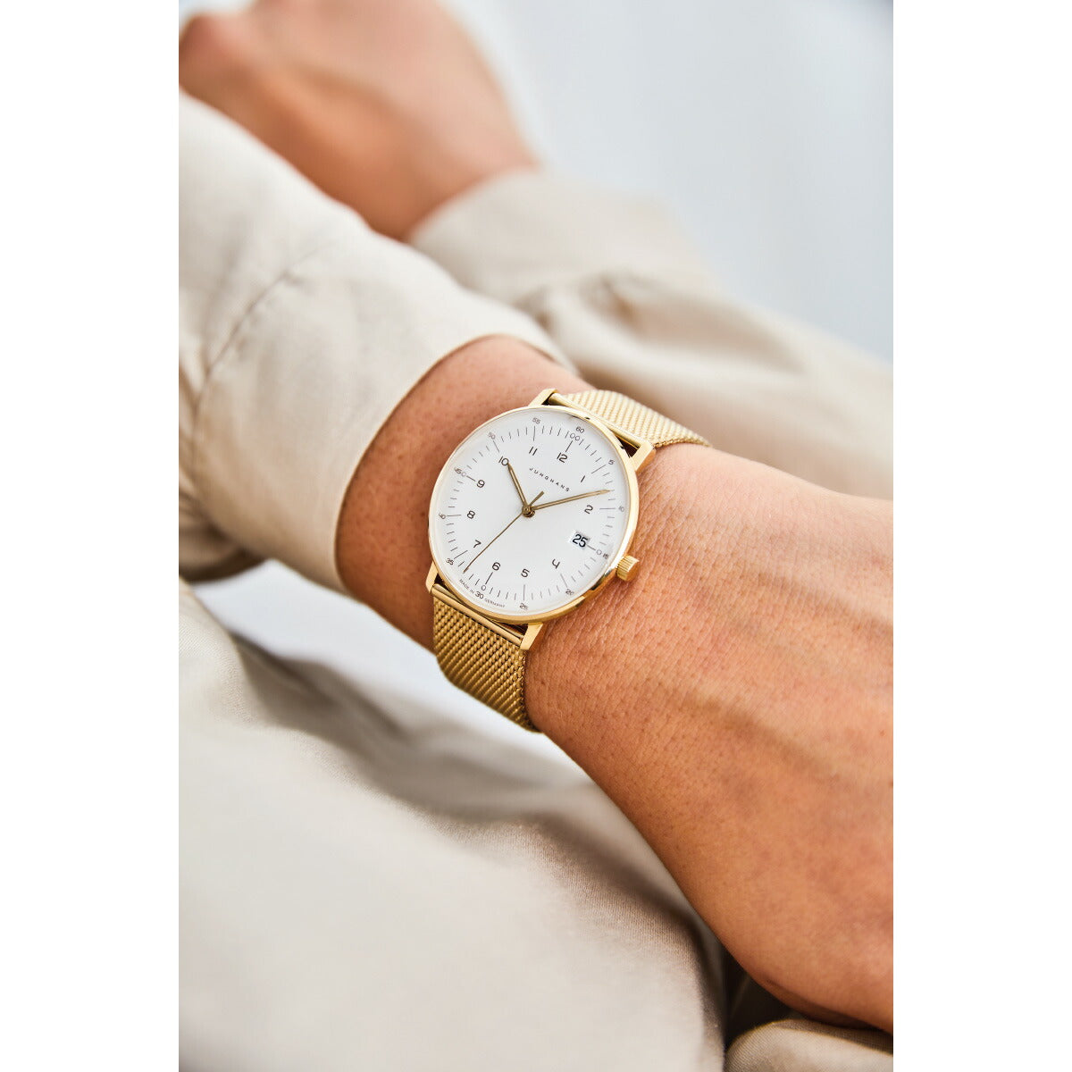 ユンハンス JUNGHANS Max Bill Quarz マックス ビル クオーツ 腕時計 レディース 47 7452 46【60回分割手数料無料！】