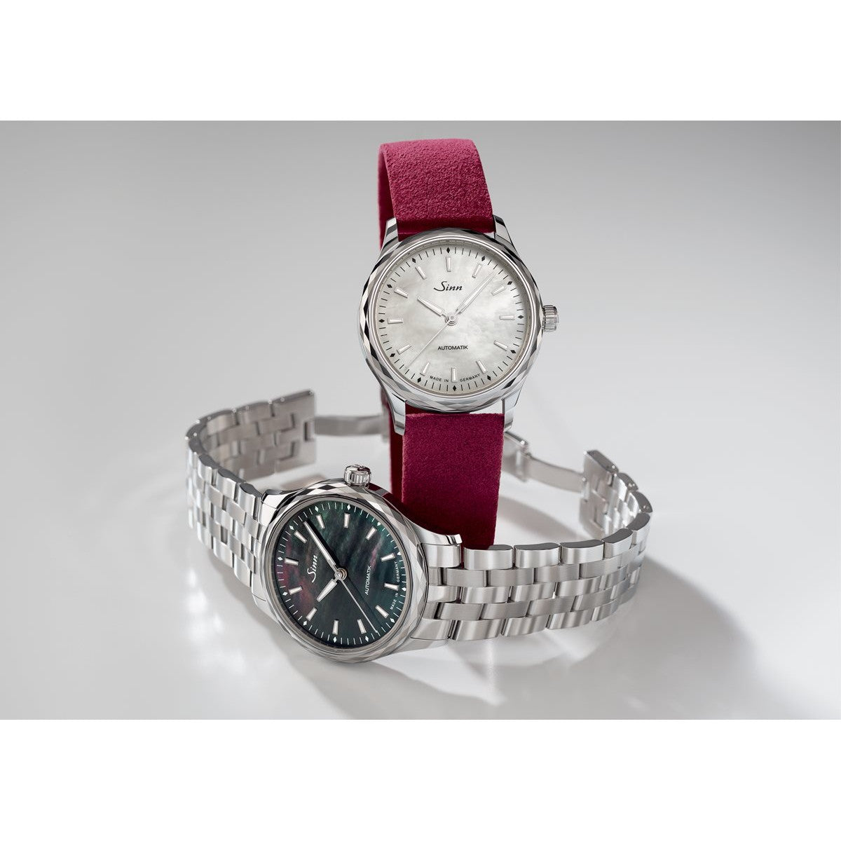 Sinn ジン 534 Mother-of-Pearl W 自動巻 腕時計 Classic Timepieces Ladies Watches クラシック アルカンターラ ベリーレッド ドイツ製【60回分割手数料無料！】