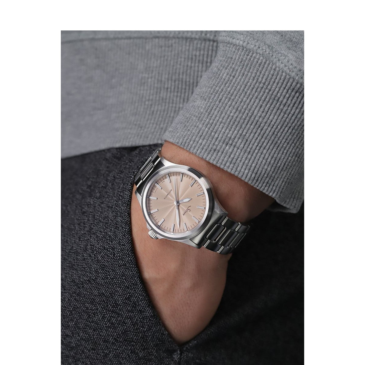 Sinn ジン 556 Sand 自動巻き 世界限定300本 腕時計 メンズ レディース Pilot Watches パイロットウォッチ ファインアジャスト付きブレスレット ドイツ製