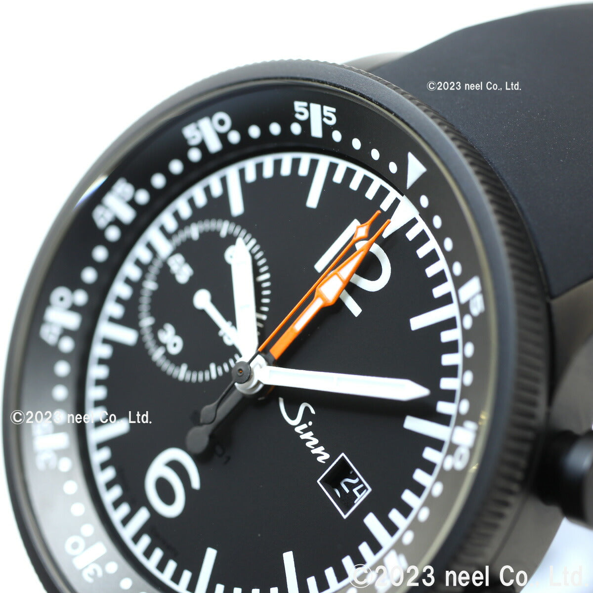 【60回分割手数料無料！】Sinn ジン 717 自動巻き 腕時計 メンズ Instrument Chronographs インストゥルメント クロノグラフ シリコンストラップ ドイツ製