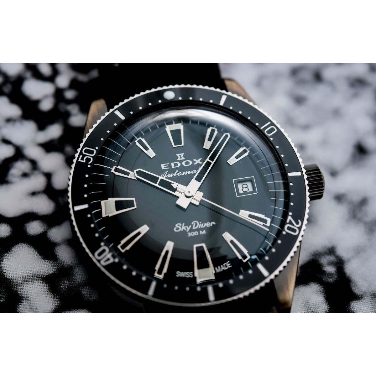エドックス EDOX スカイダイバー デイト オートマティック リミテッドエディション 腕時計 メンズ 自動巻き ミリタリーウォッチ 世界限定600本 80126-3VIN-GDN SKYDIVER【60回分割手数料無料！】