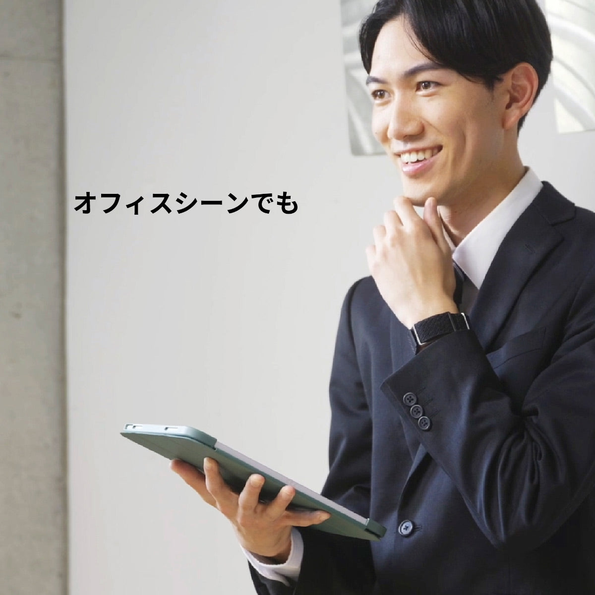 ポラール POLAR ヘルスケアバンド Loop ループ スマートバンド フィットネスバンド フィットネストラッカー ウェアラブル ブラック S-L 920115931【2026 新作】