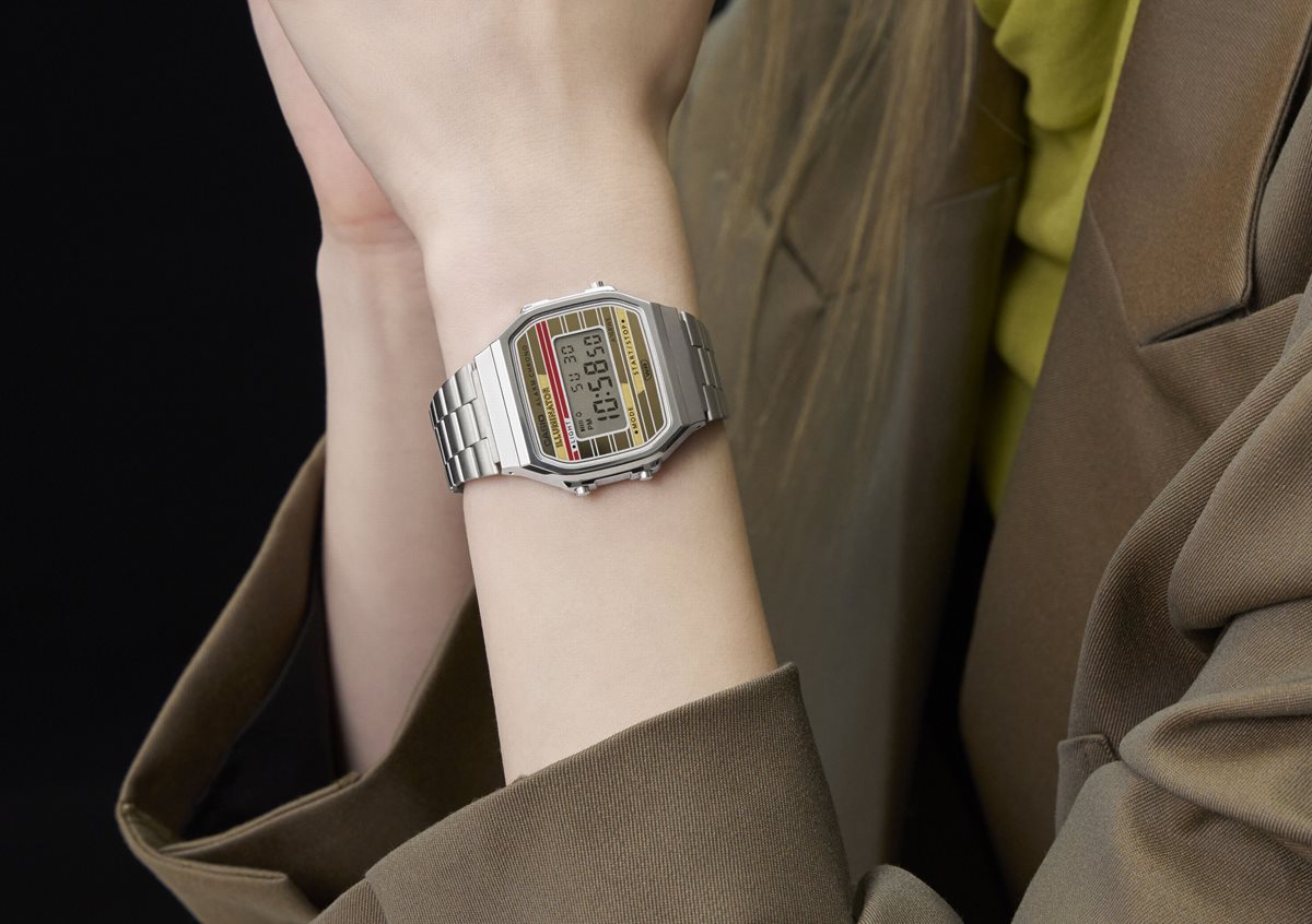 カシオ CASIO CLASSIC 限定モデル デジタル 腕時計 A168WEHA-9AJF 電卓 SL-800 モチーフ Heritage Colors ゴールド【2024 新作】