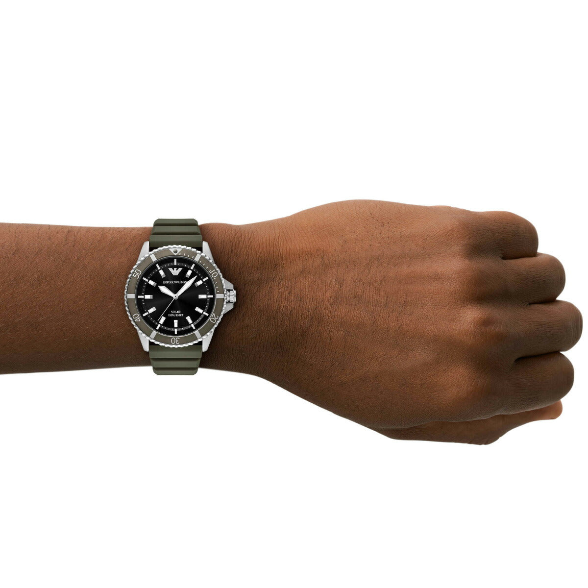 エンポリオアルマーニ EMPORIO ARMANI 腕時計 メンズ ワールドエクスプローラー ソーラーパワー 3針ウォッチ グリーンシリコン AR11699【2025 新作】