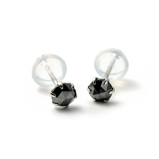 プラチナ ブラックダイヤモンド ピアス 0.3カラット 0.3ct D18015445P